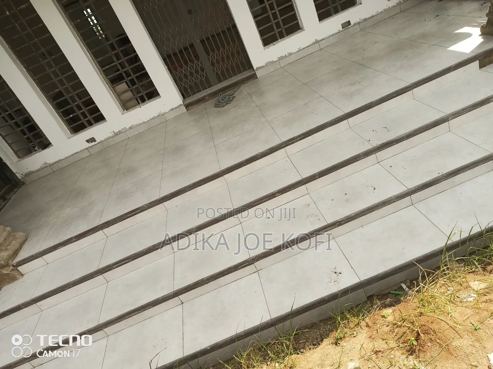Tilling Spacial Joefel Construction Decor