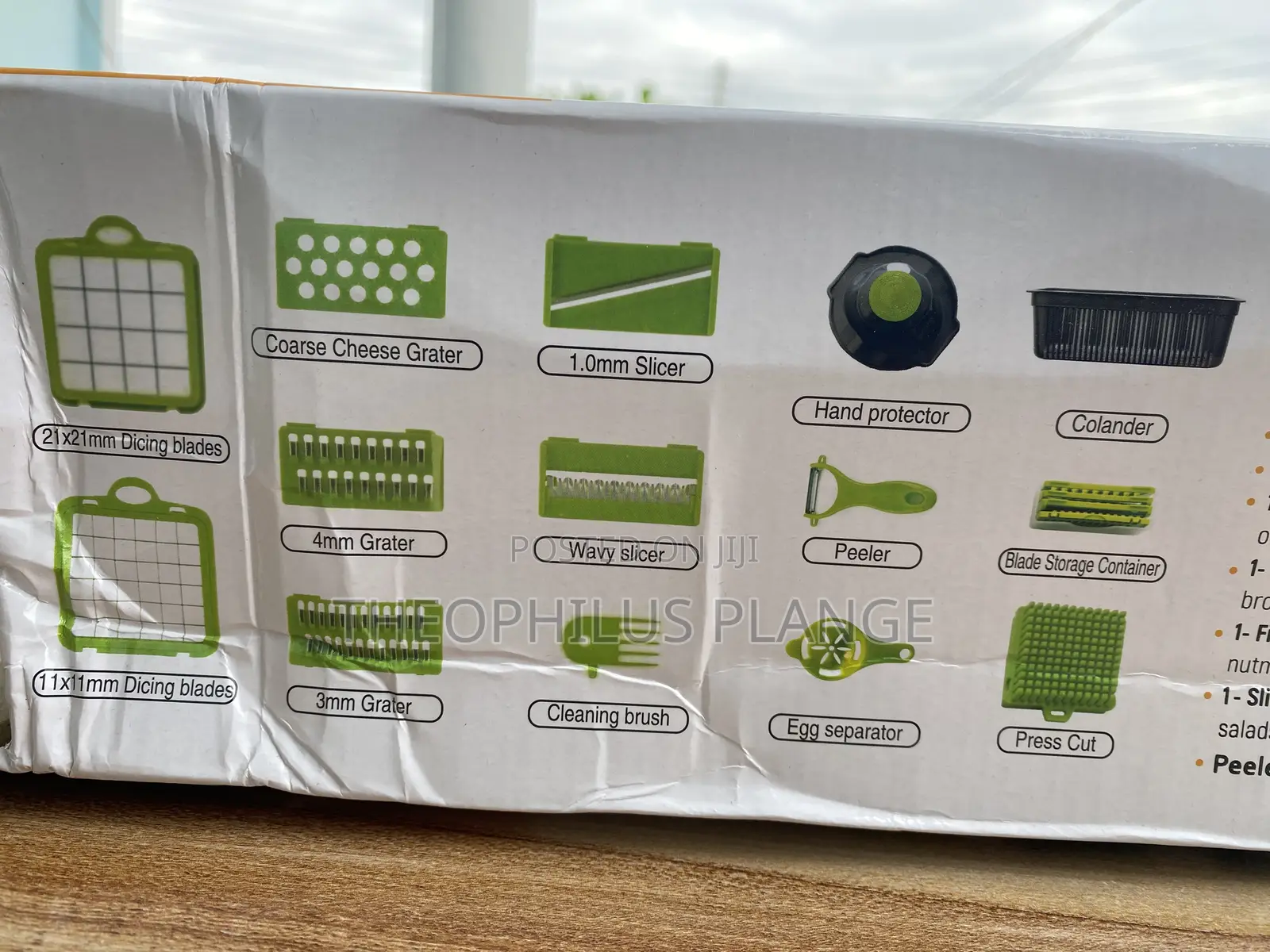 Study and Multifunctional 12 in 1 Vegetable Chopper / Slicer