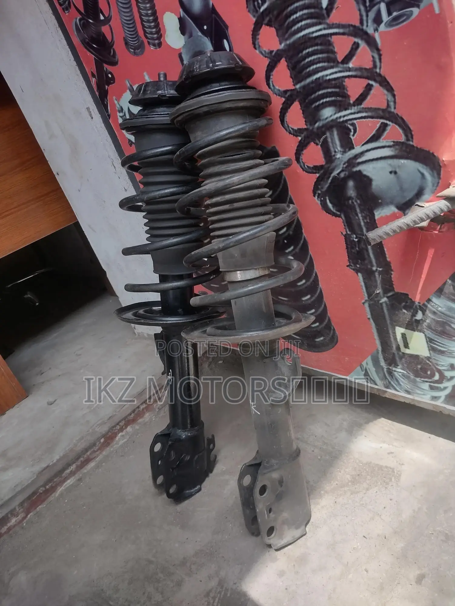 Yaris /Vitz / Belta Front Shocks Absorbers