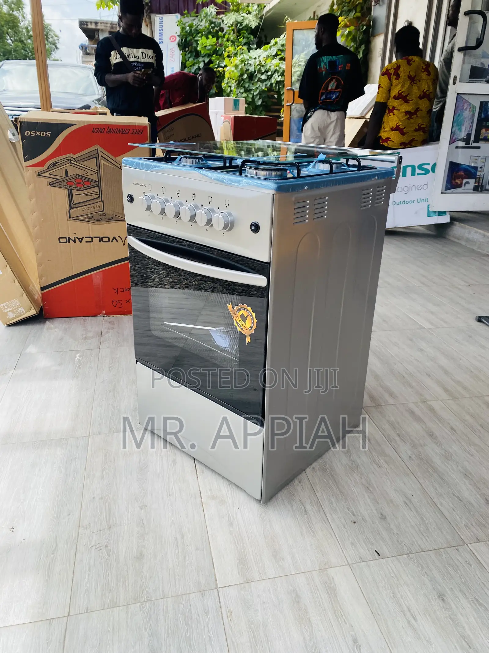 Quality Volcano 50x50 Ions ,Auto Ignition, Auto Rotisserie.