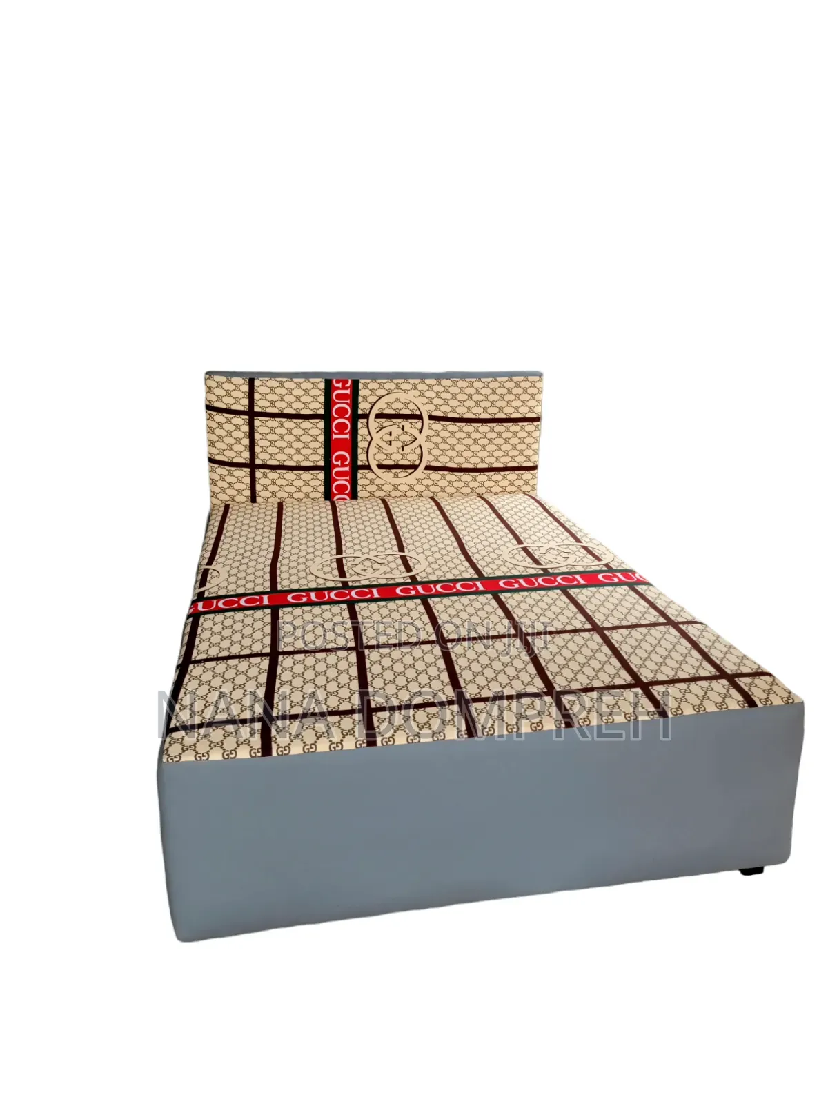 Inbuilt Double Bed