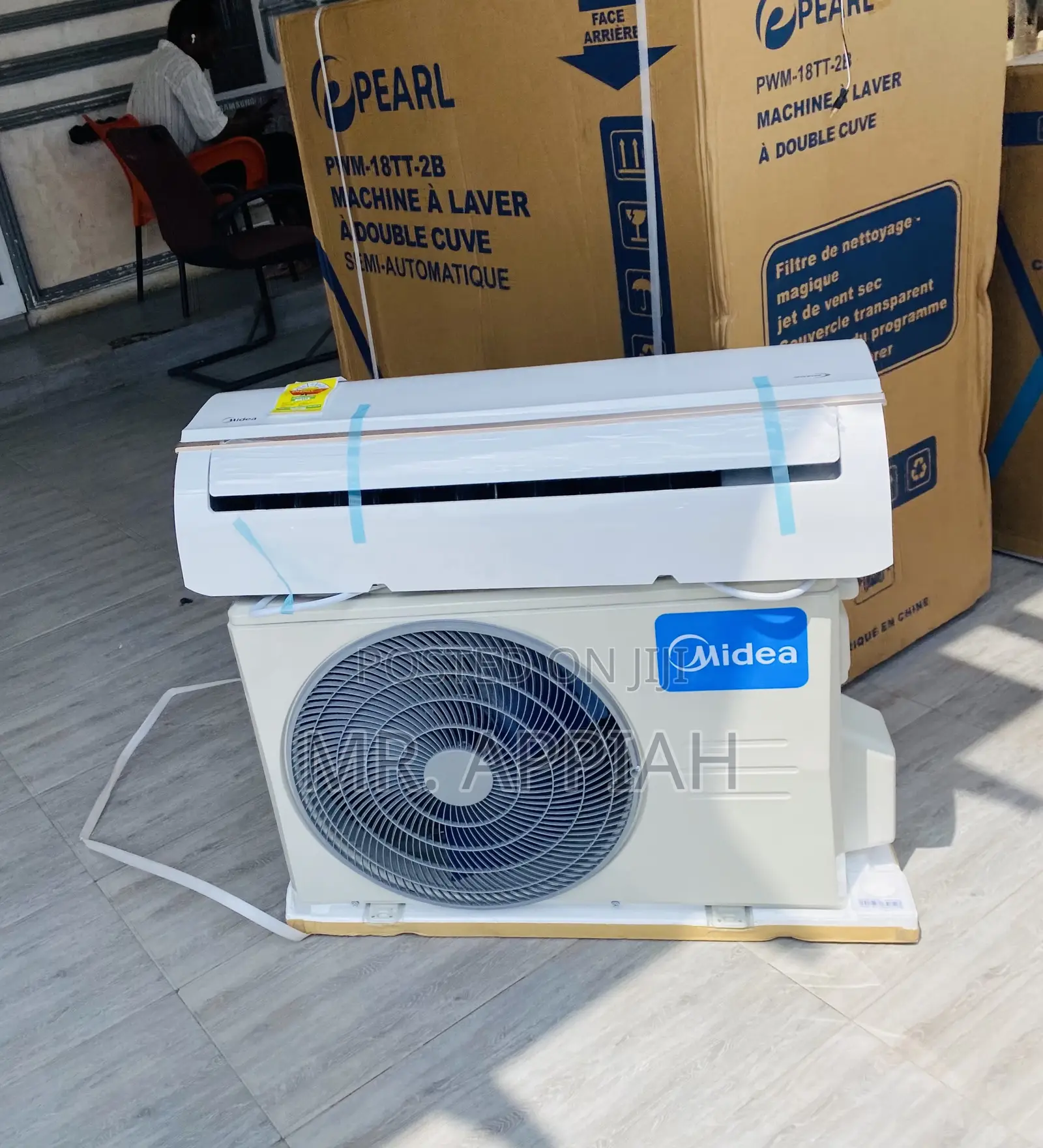 Split Type Midea 1.5hp R410 Air Conditioner(White).
