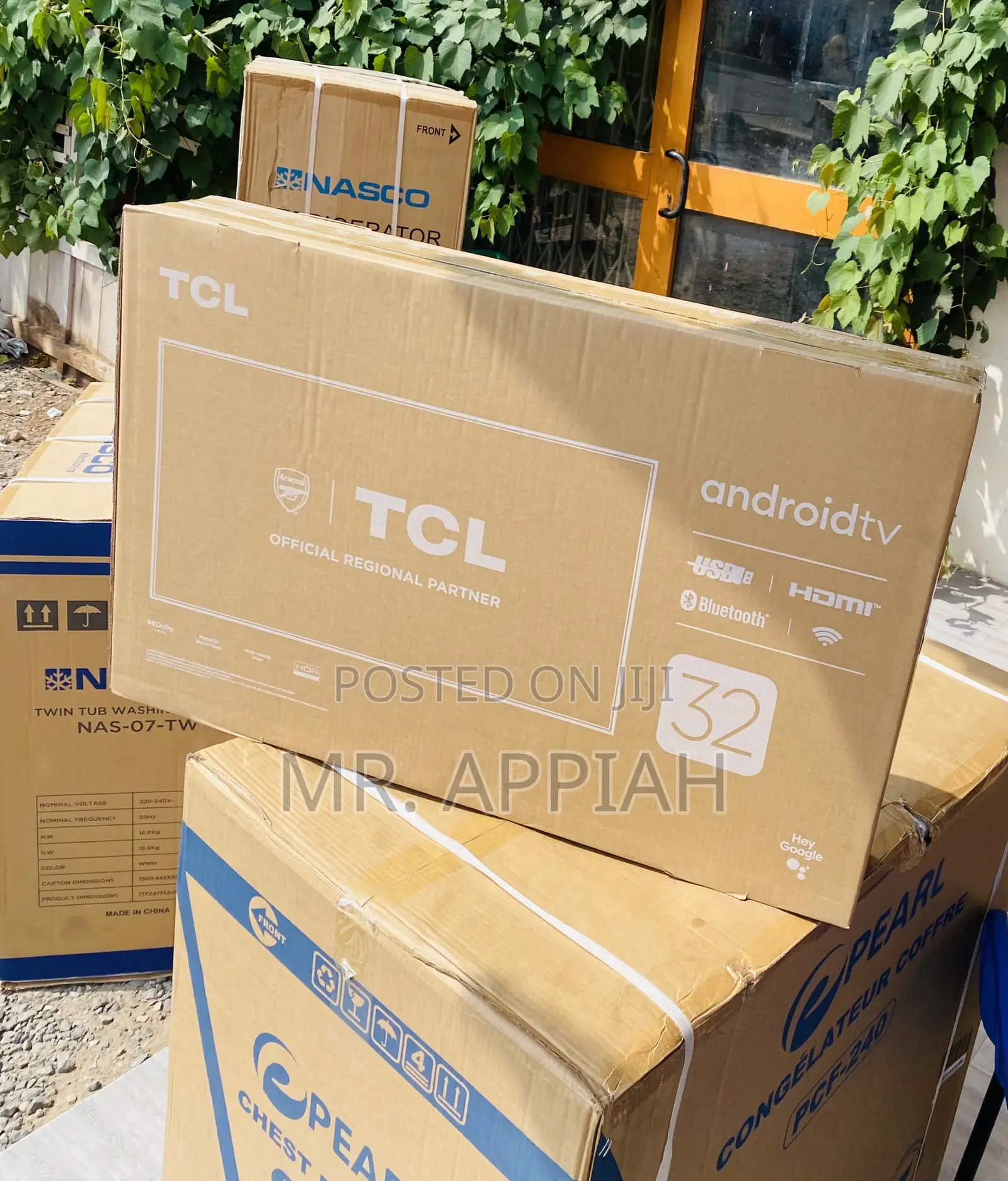 Affordable TCL 32d3200 32” FHD Satellite Television(Black).