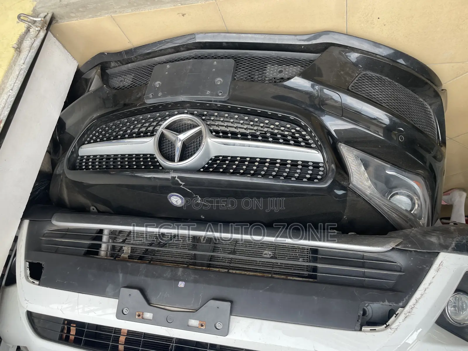 Mercedes Benz CLA Front Cut