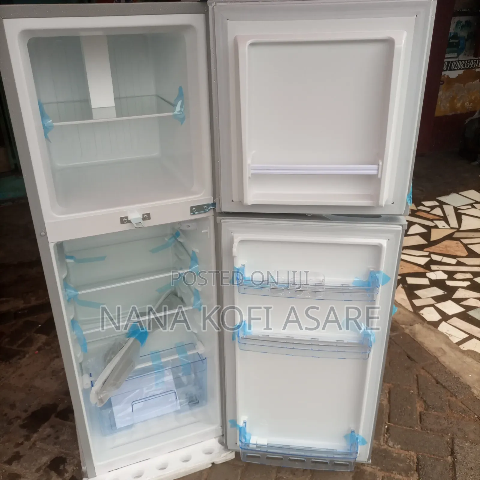 Property 138litres Top Freezer Refrigerator