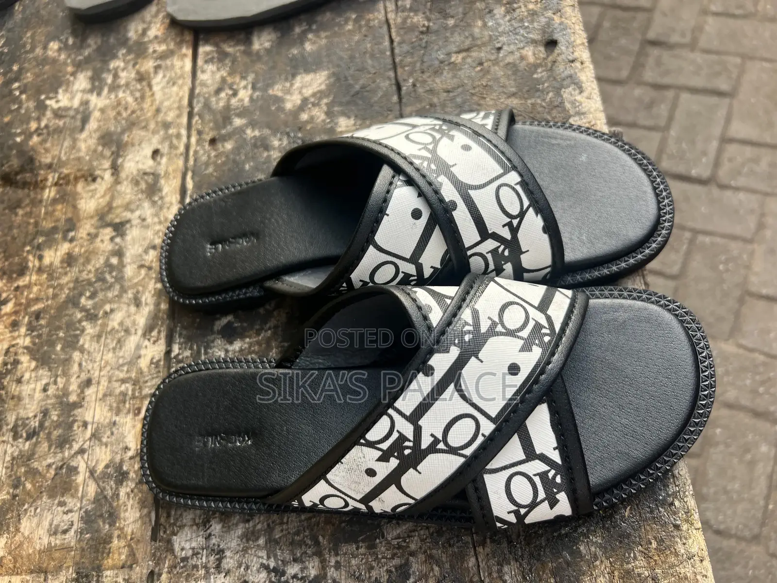 Quality Made Dior Slippers