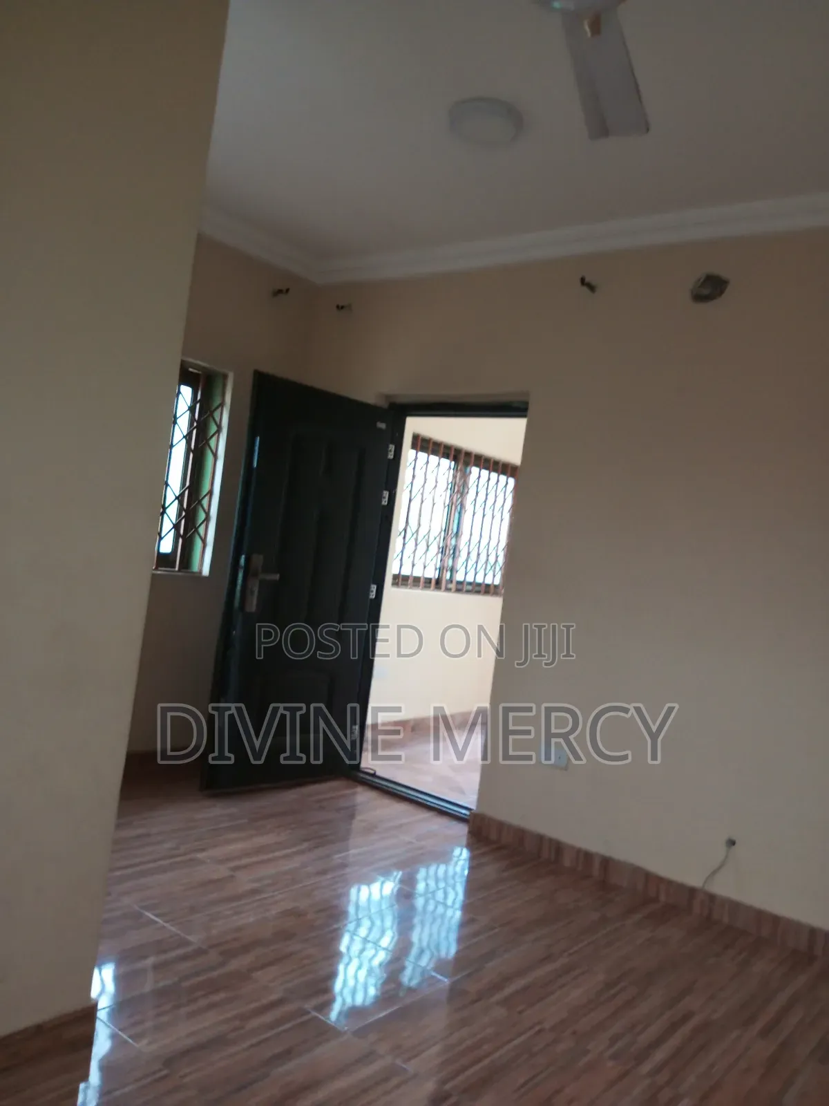 1bdrm Apartment in Adade, Awutu Senya East Municipal for rent