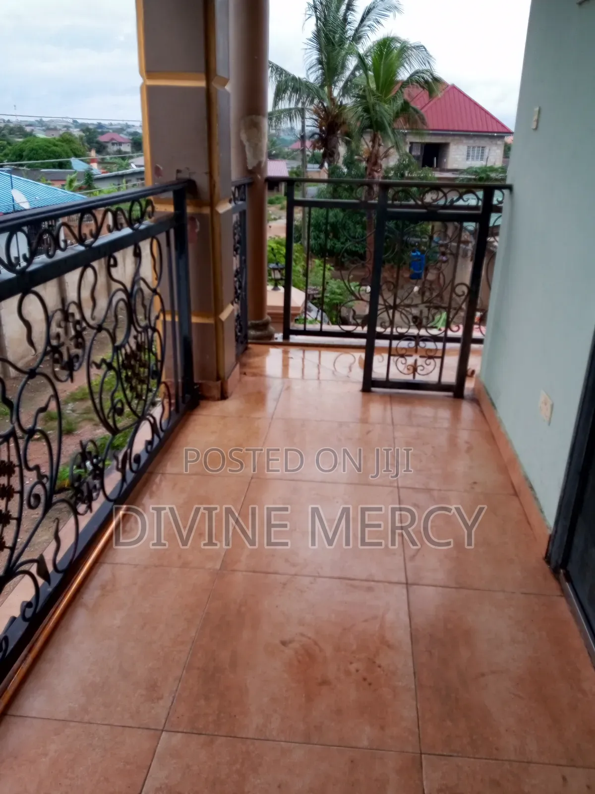 1bdrm Apartment in Adade, Awutu Senya East Municipal for rent