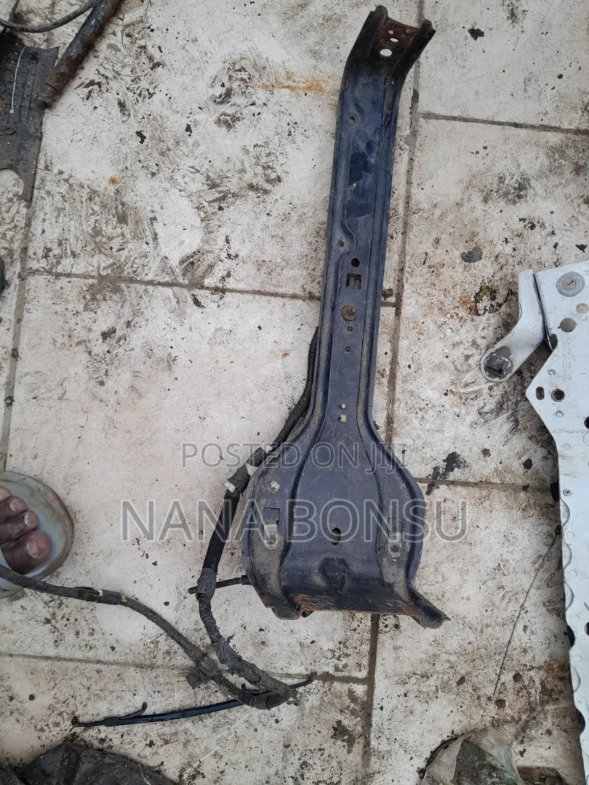 Ford F150 Bonnet Locker