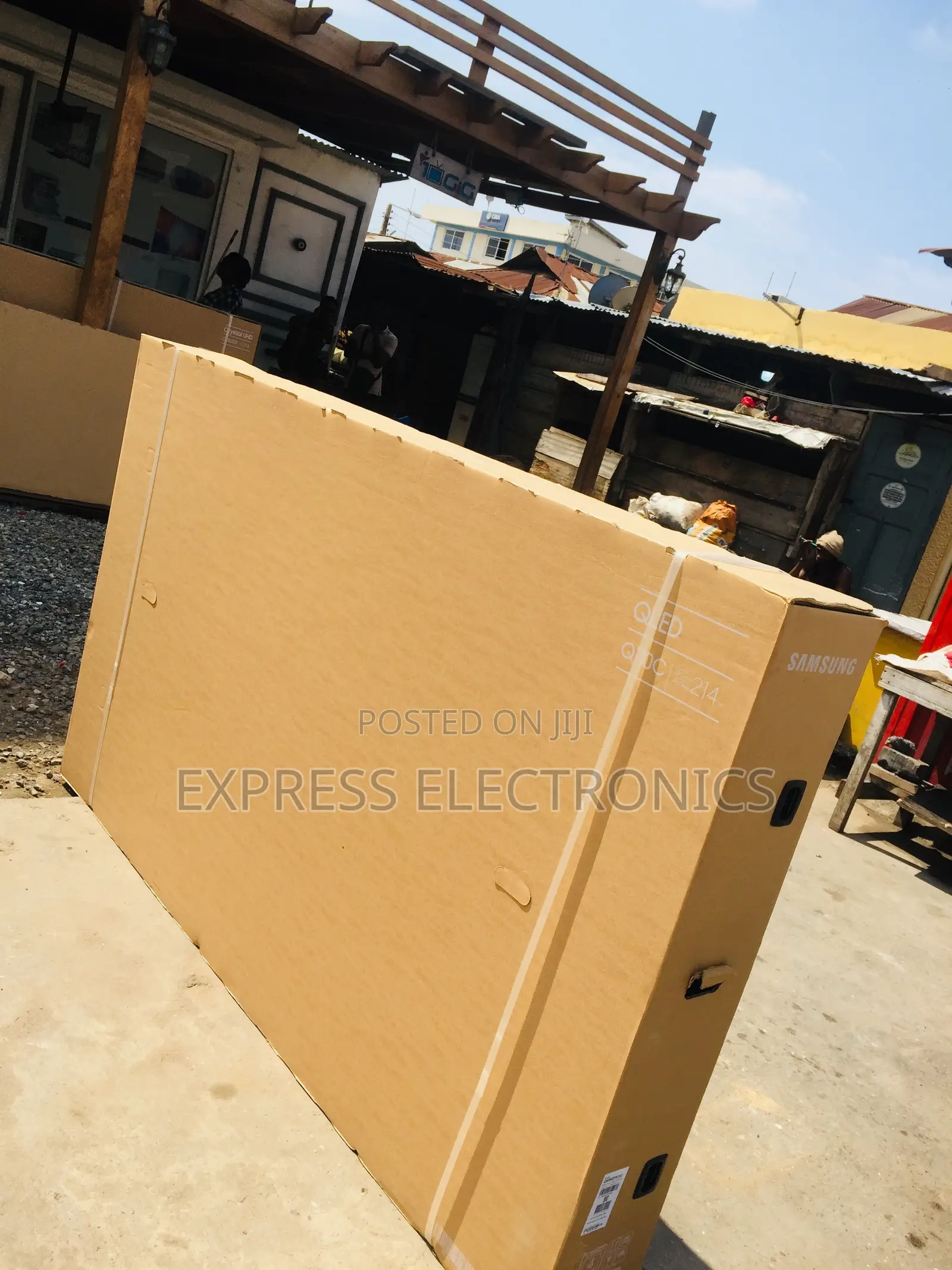 Authentic Sleek New 85Q70. Samsung QLED 