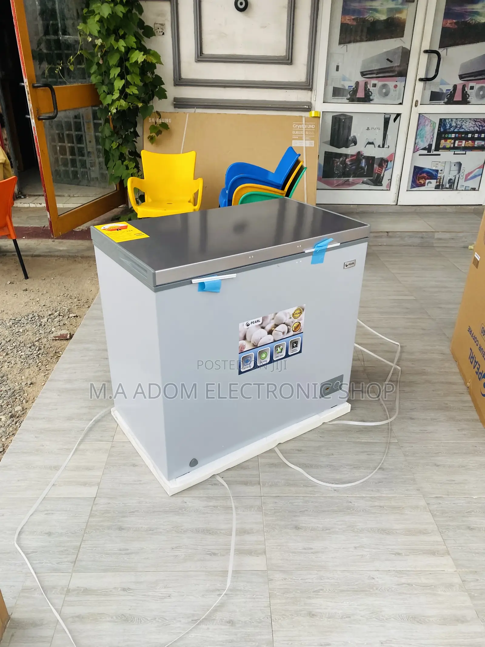 Purchase Original Pearl 200L PCF-240 Single Door Freezer.