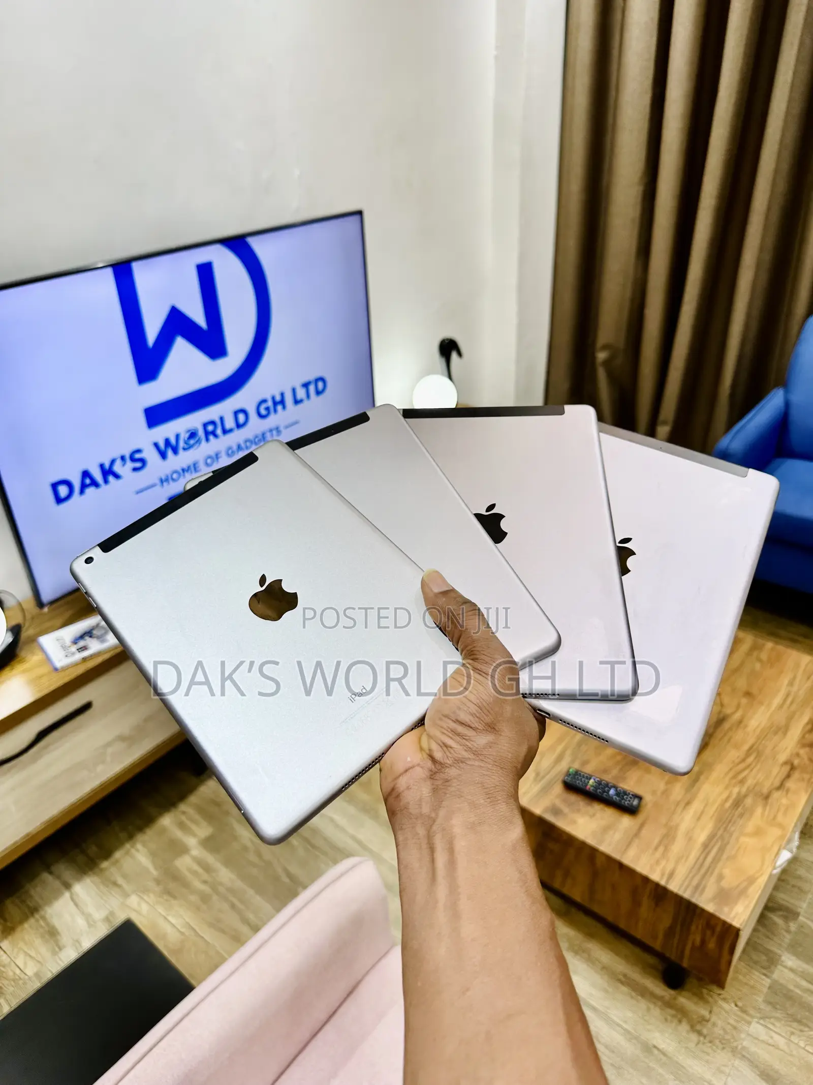 Apple iPad 9.7 32 GB Gray