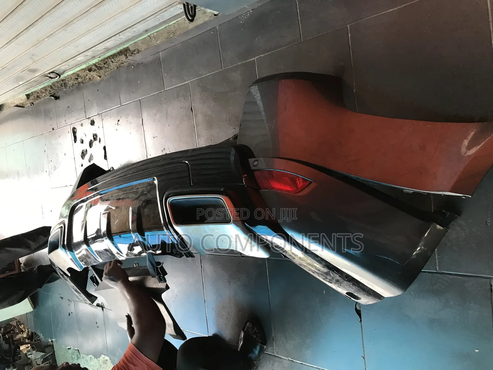 Range Rover Sport 2018, 2019, 2020 Back Bumper