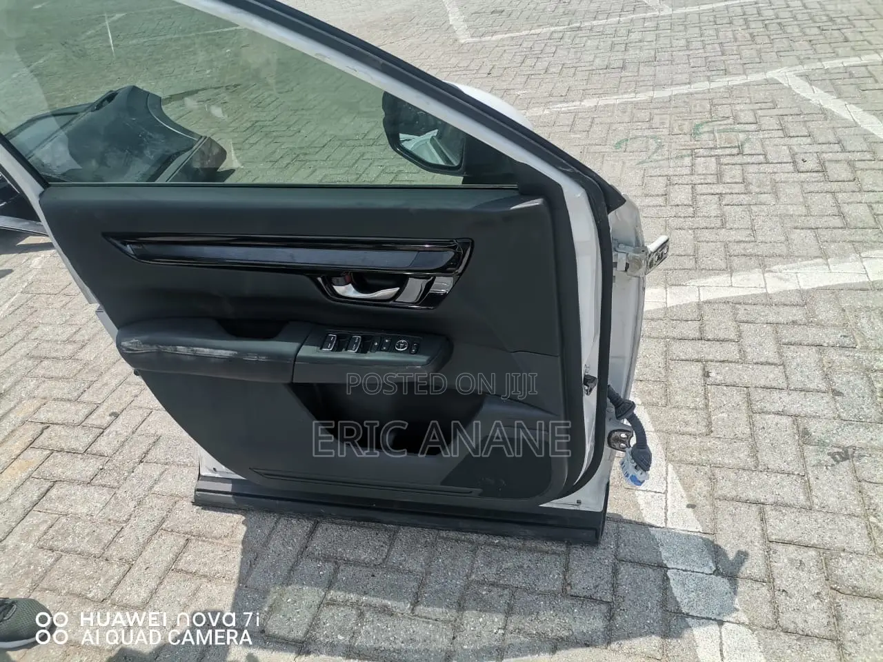 2023/2024 Honda CRV Doors