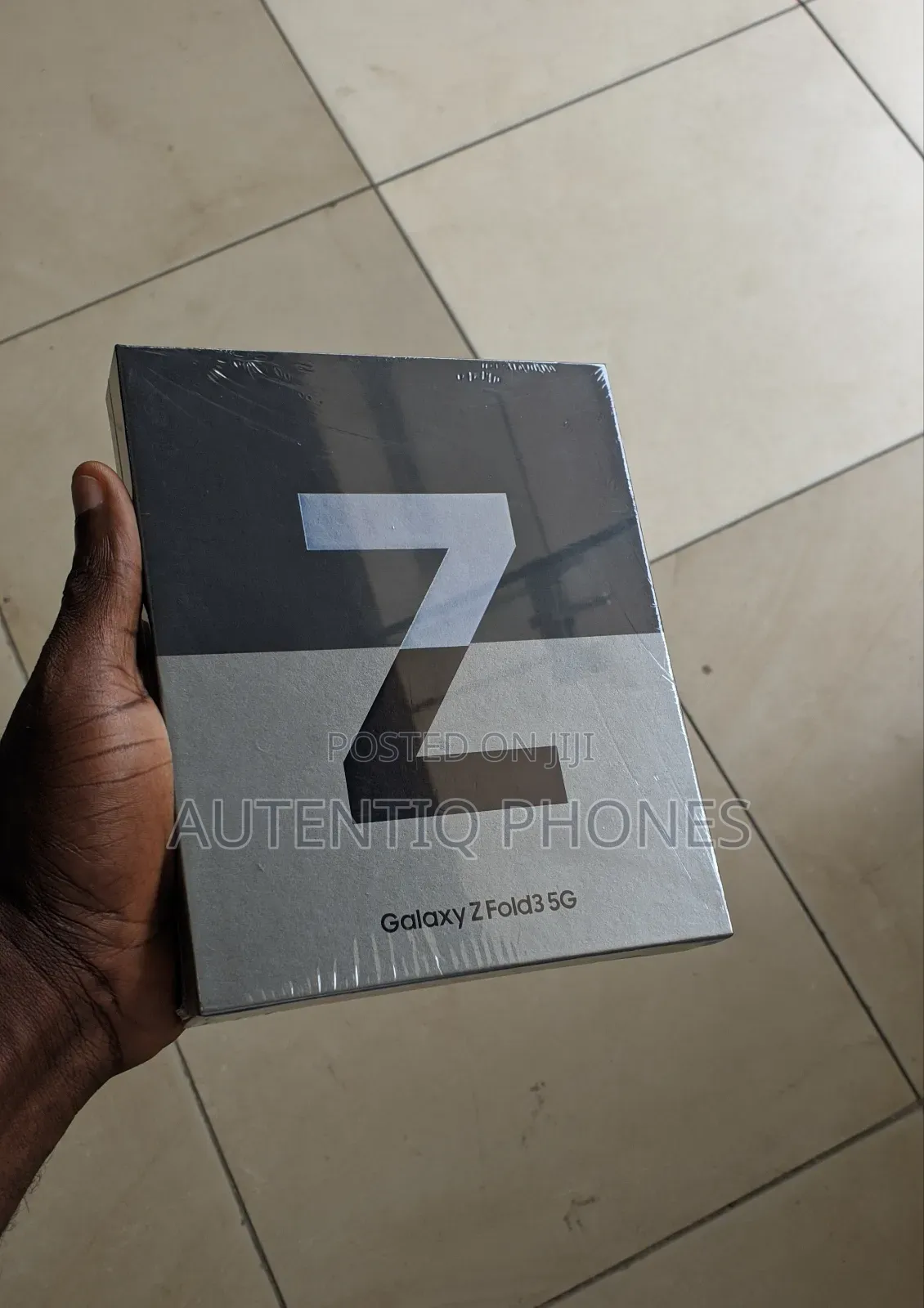 New Samsung Galaxy Z Fold 3 256 GB Gold