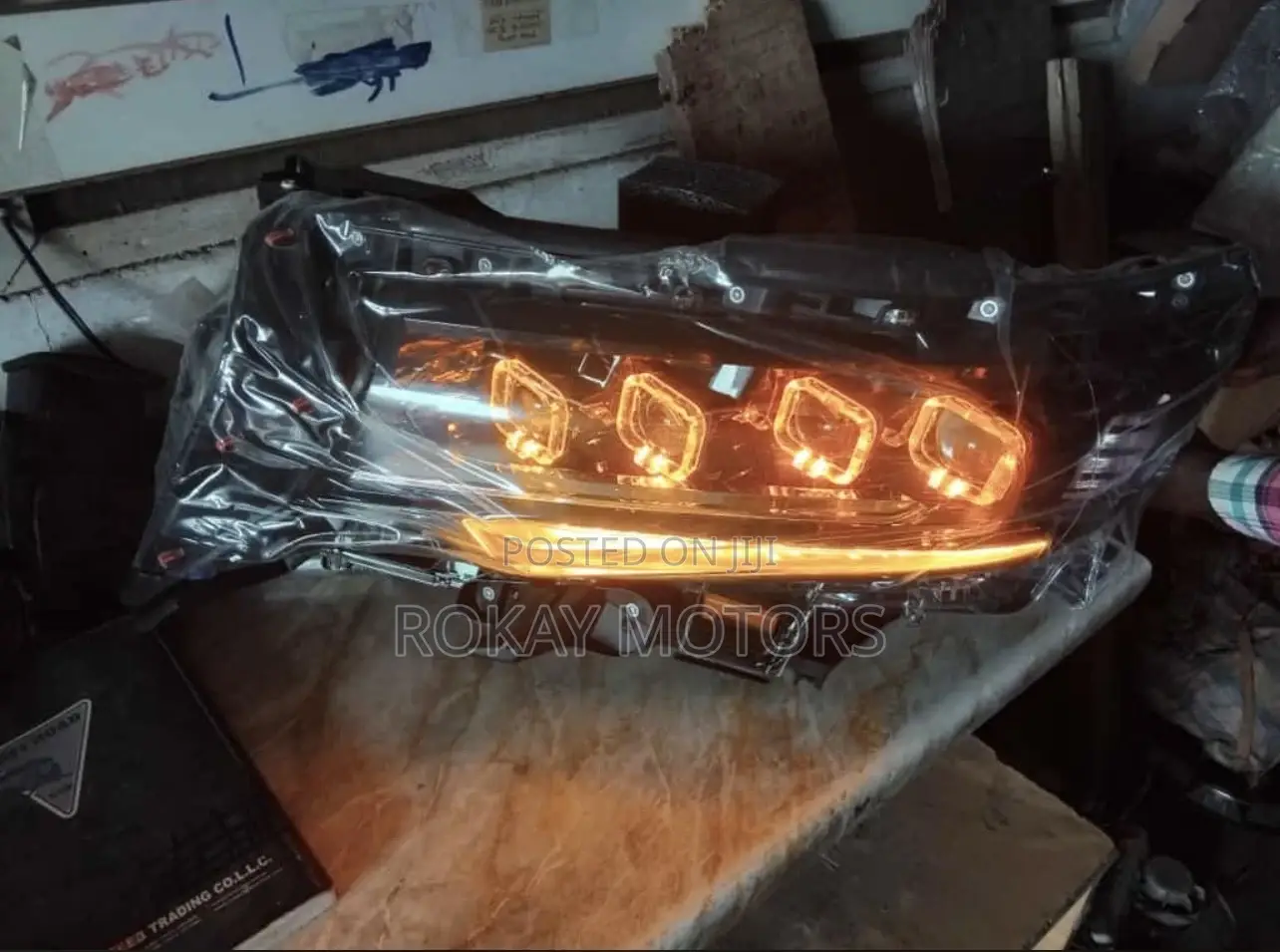 Prado 2018,2019,2020,2021 Headlights Spec Pair