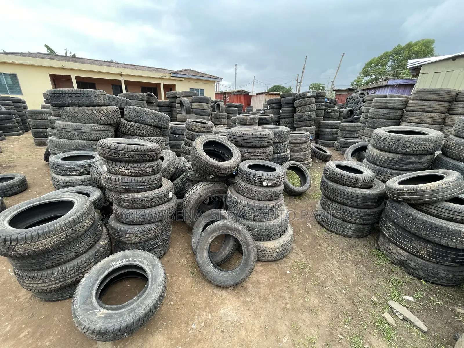 Original First Grade Home Used Tyres Available for All Cars