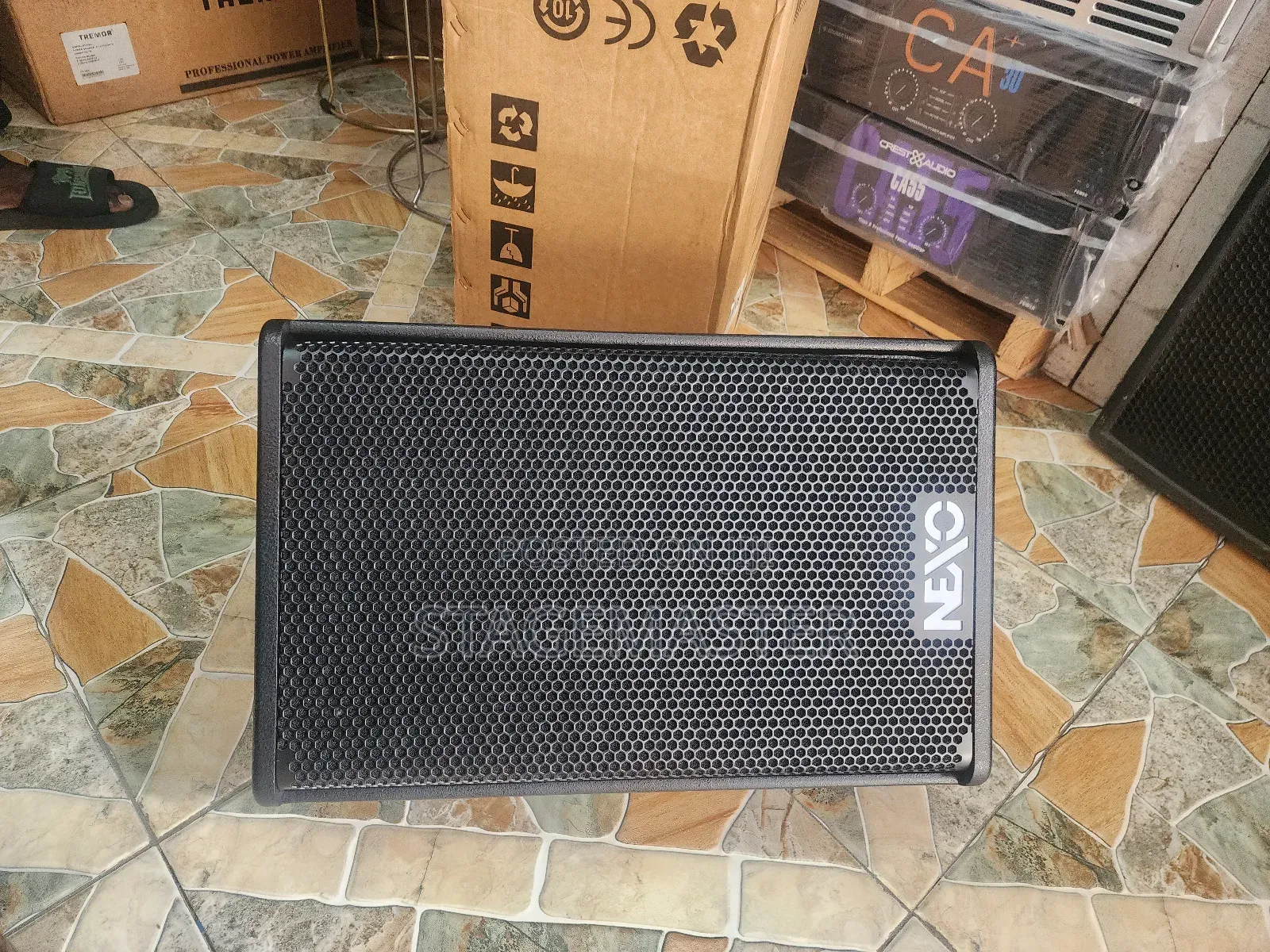 Nexo 10" Short Range Speaker