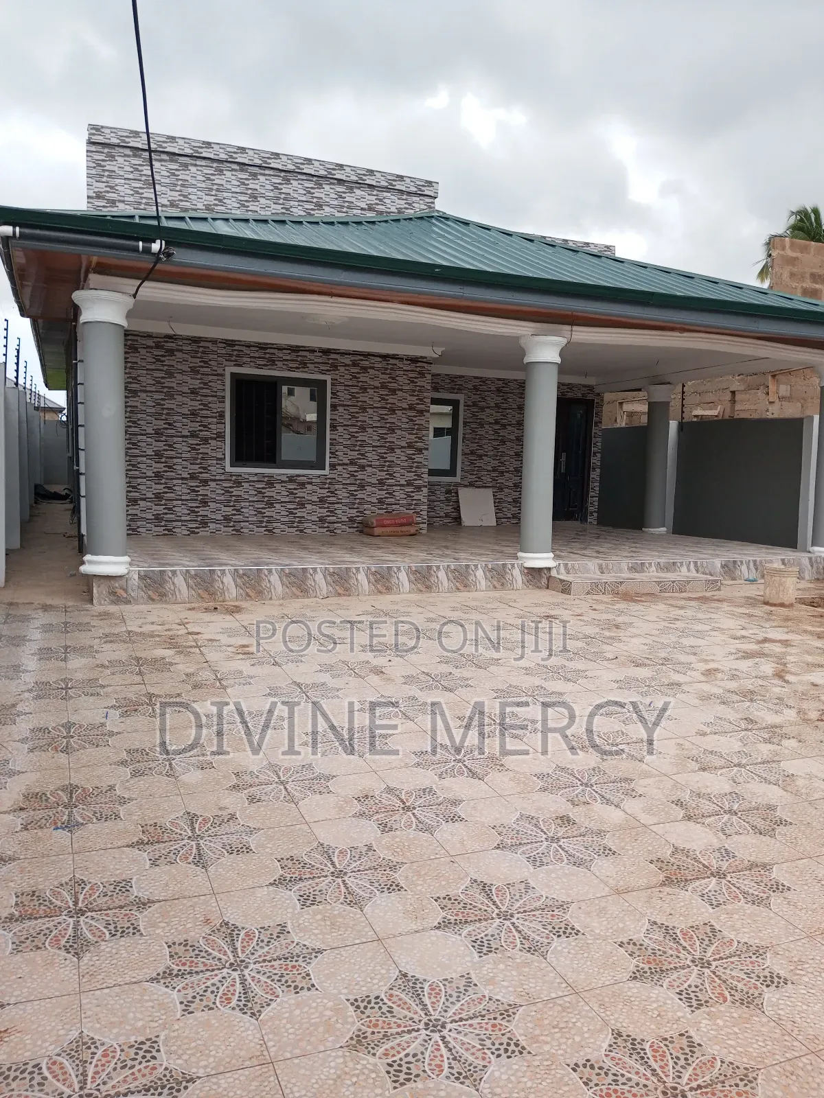3bdrm Bungalow in Cp Kasoa, Awutu Senya East Municipal for sale