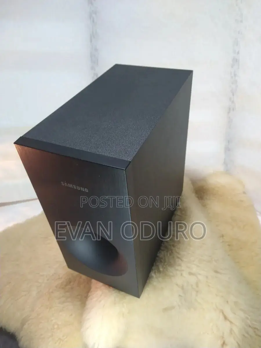 Powerfully Samsung Passive Woofer Hometheater/Soundsystem