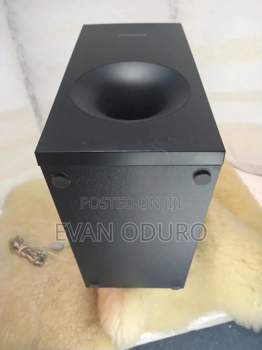 Powerfully Samsung Passive Woofer Hometheater/Soundsystem