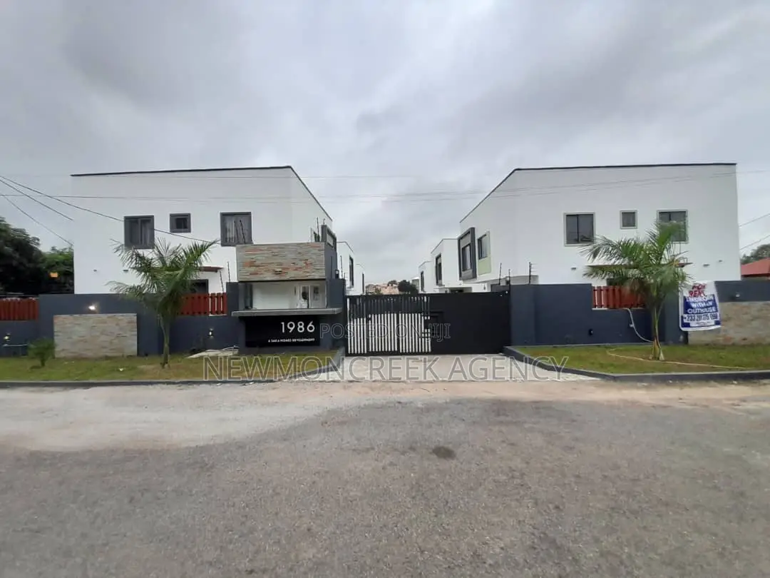 Furnished 3bdrm Duplex in North Legon, Accra Metropolitan for rent