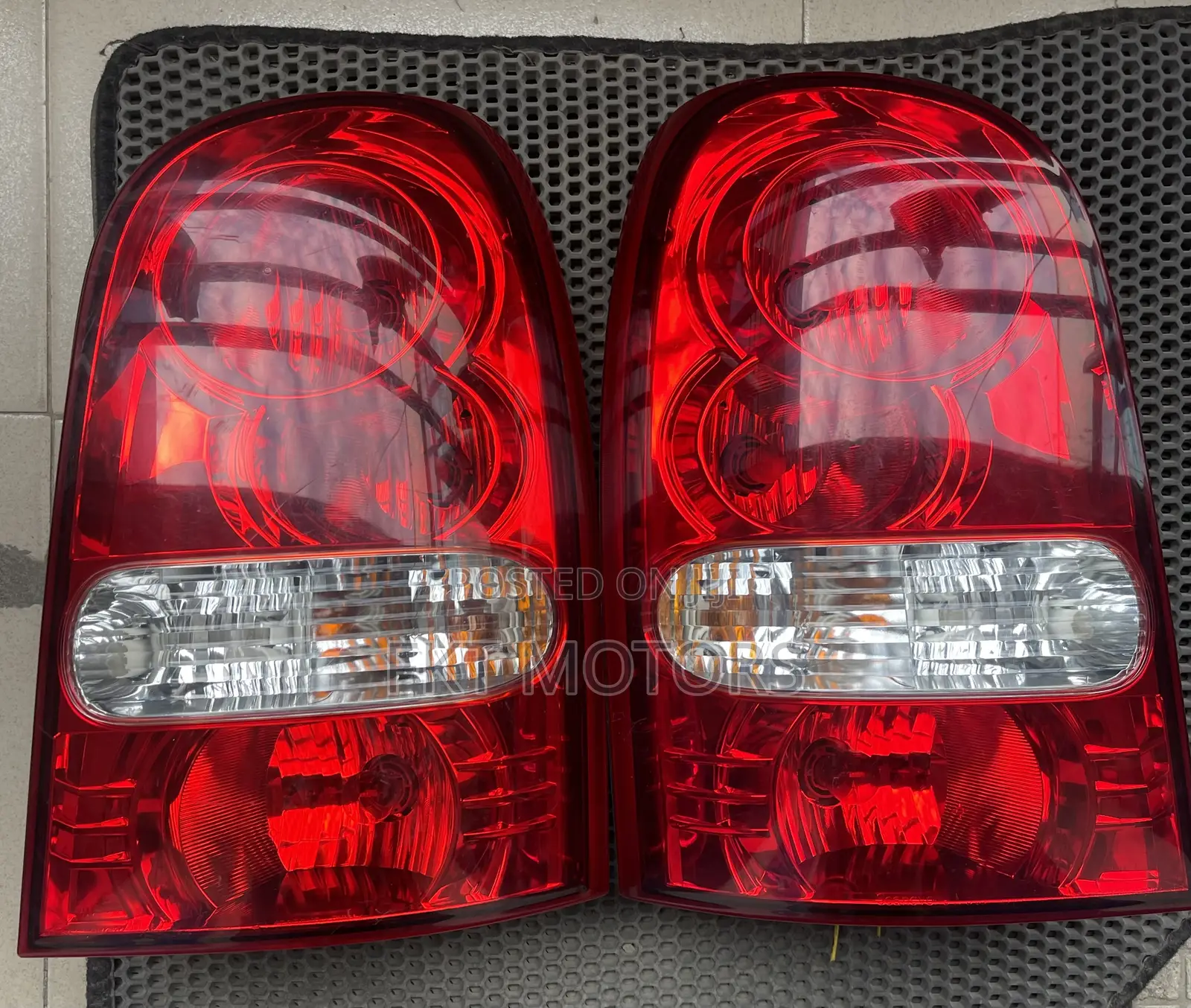 Ssang Yong Rexton (1,2, 3) Headlight and Taillight