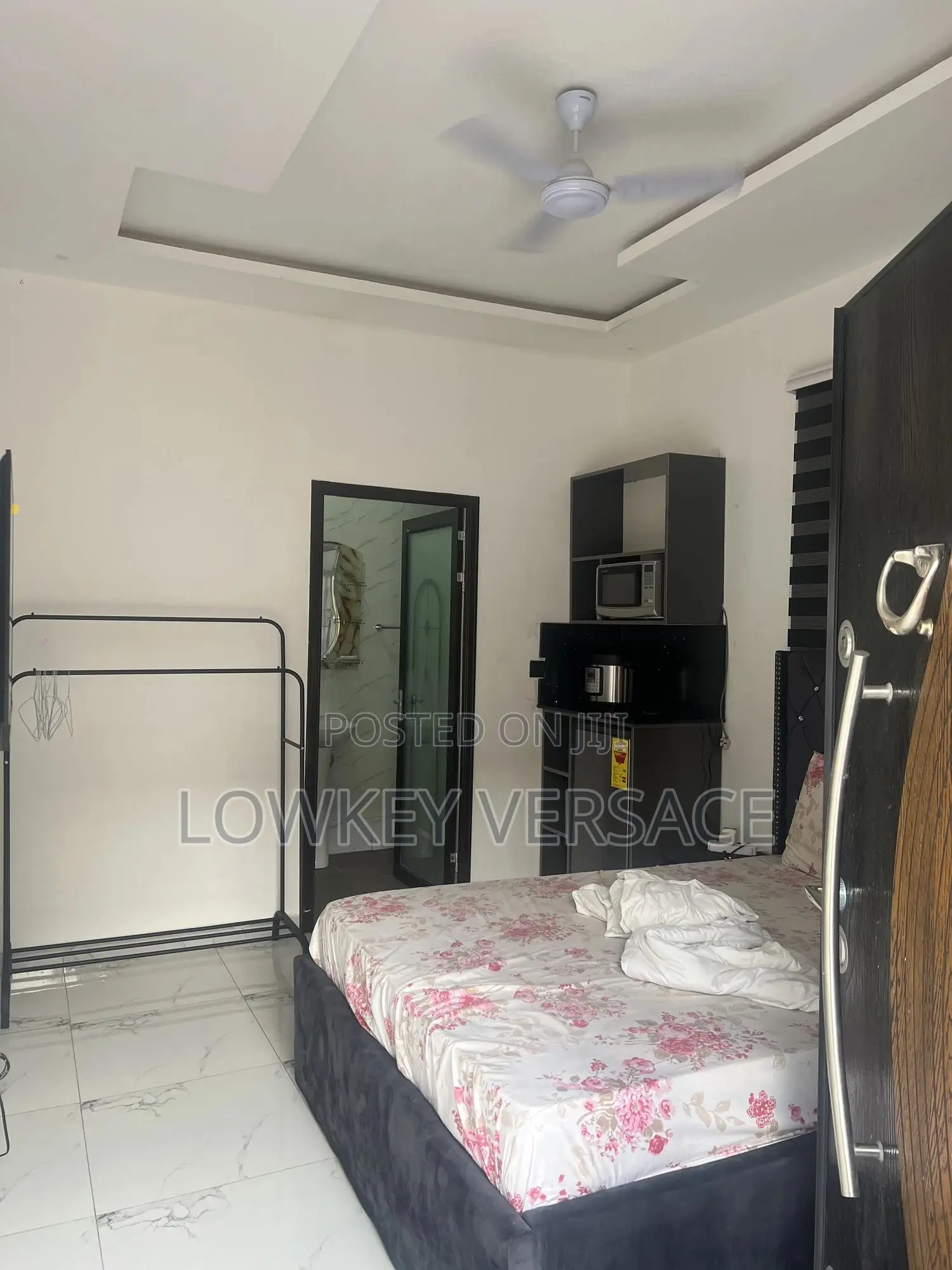 Furnished Studio Apartment + Gen+Starlink Internet+ DSTV