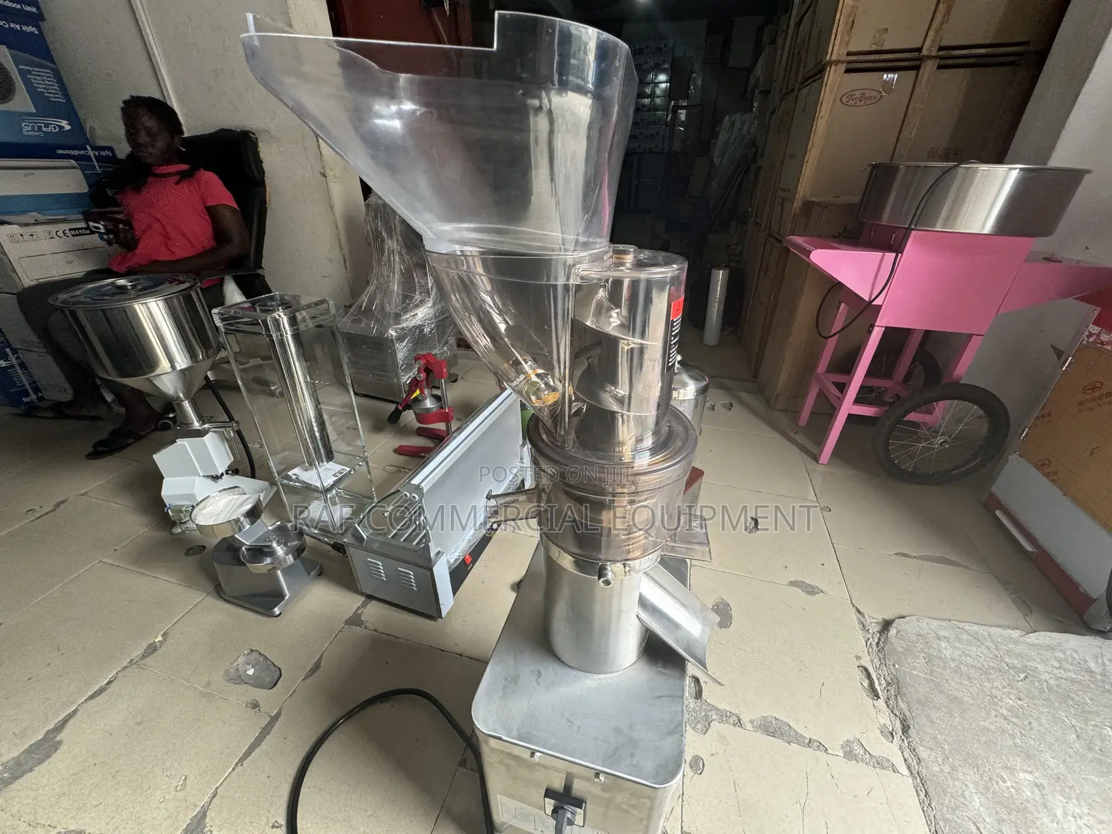 Industrial Juicer