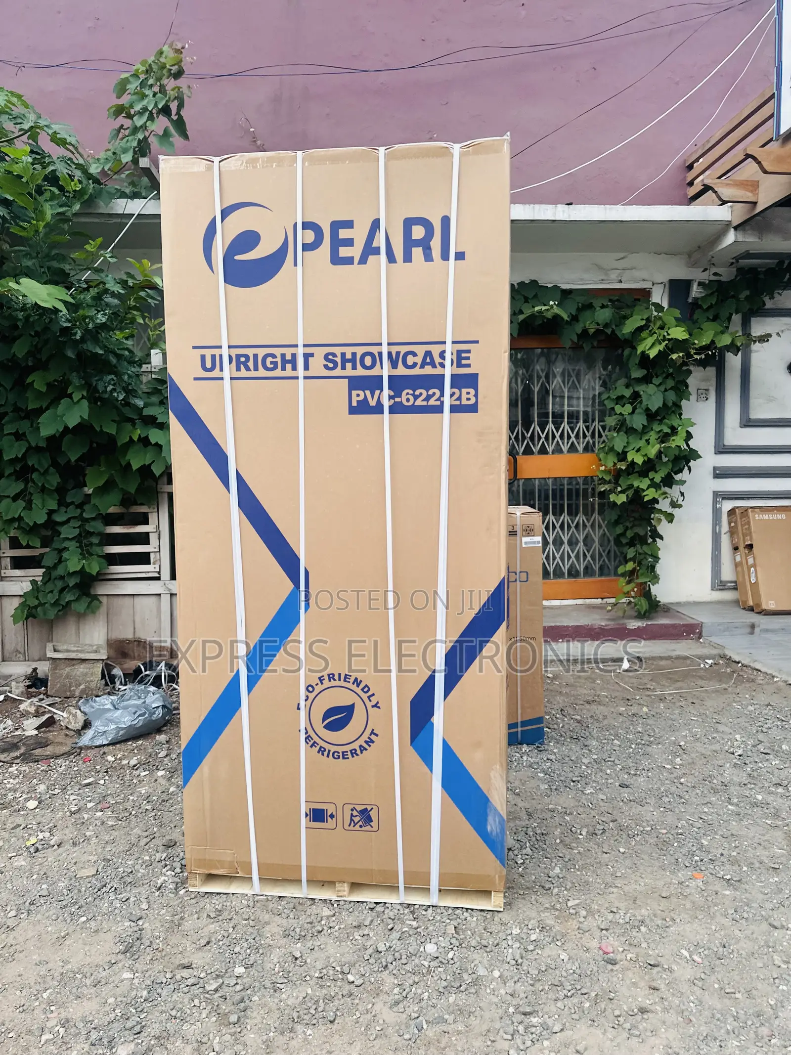 PVC-622-2b Display Pearl 500L Double Door