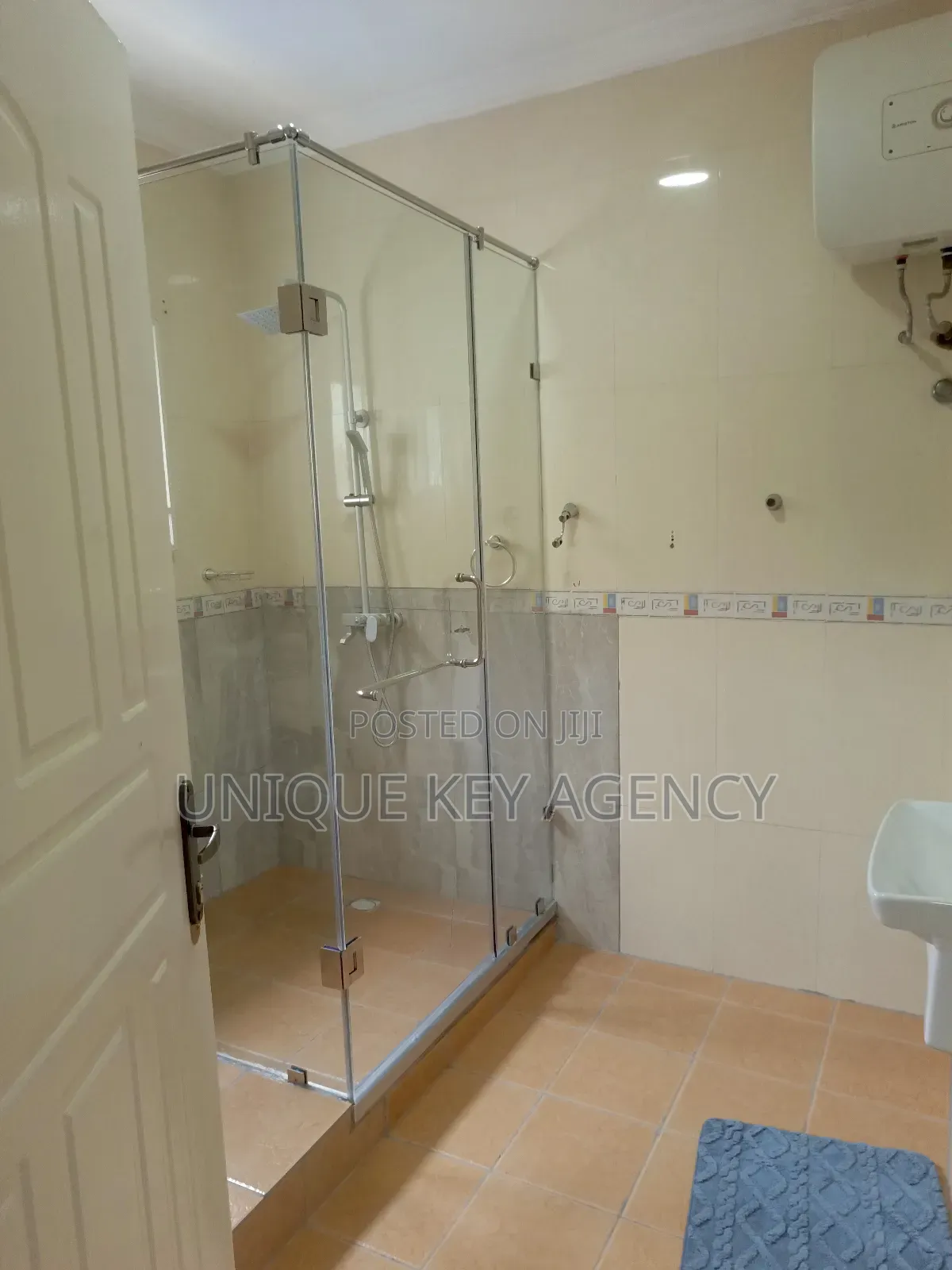 Furnished 3bdrm Apartment for rent