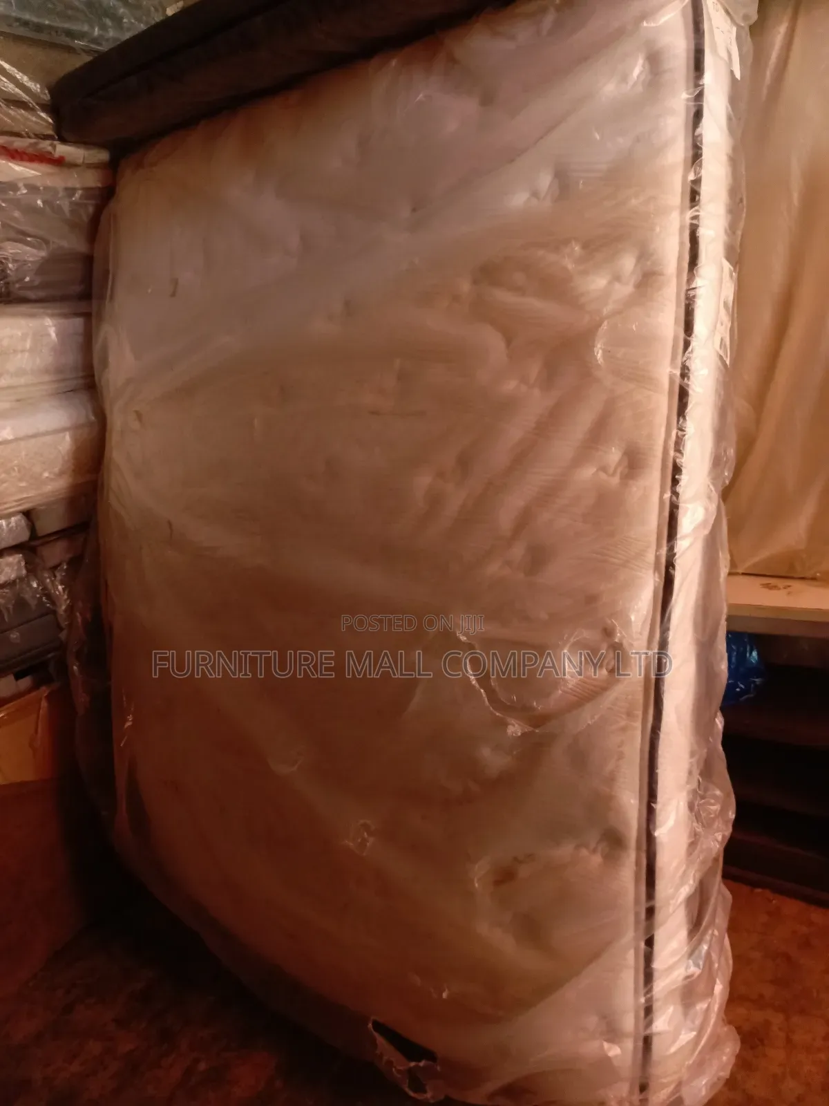 Classic Memory Foam 60x80 Queens Mattress .Free Delivry