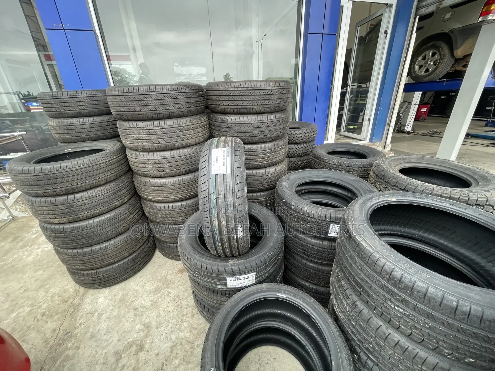 Original Car Tyres Available for All Cars