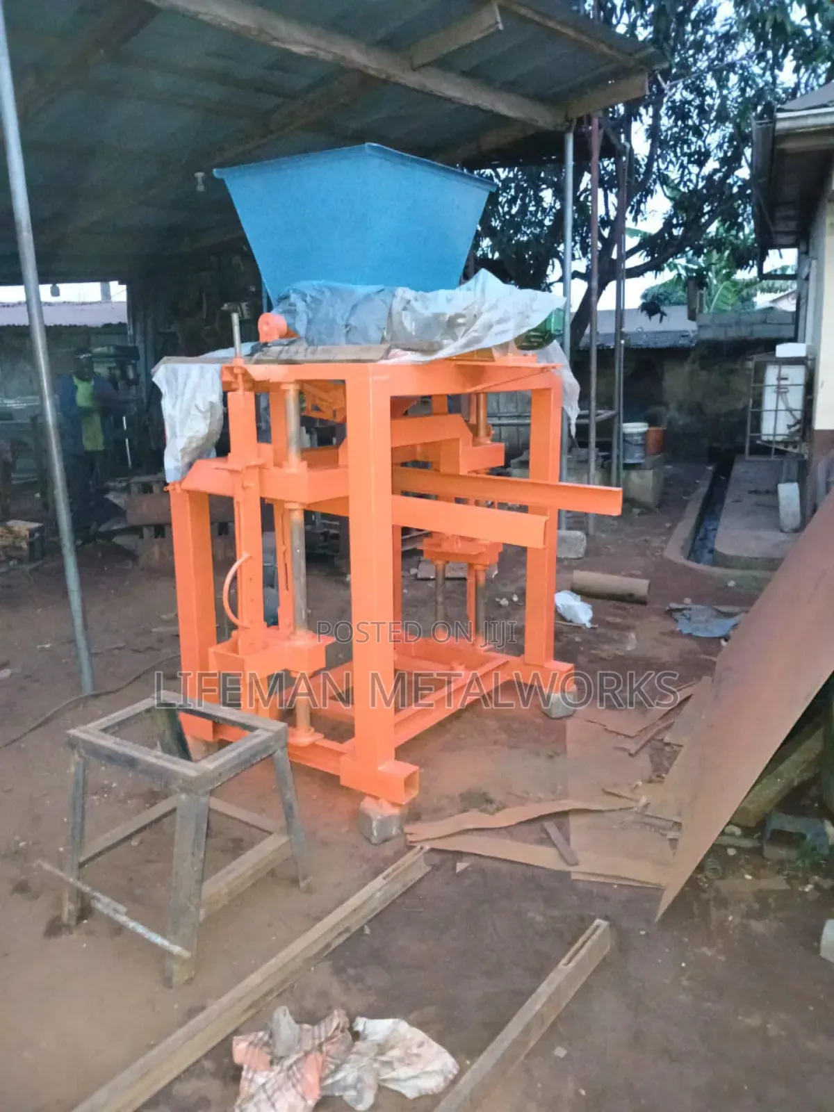 Semi Automatic Block Machine Lm