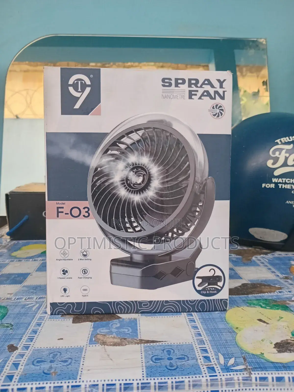Rechargeable Light Air Conditioning Fan
