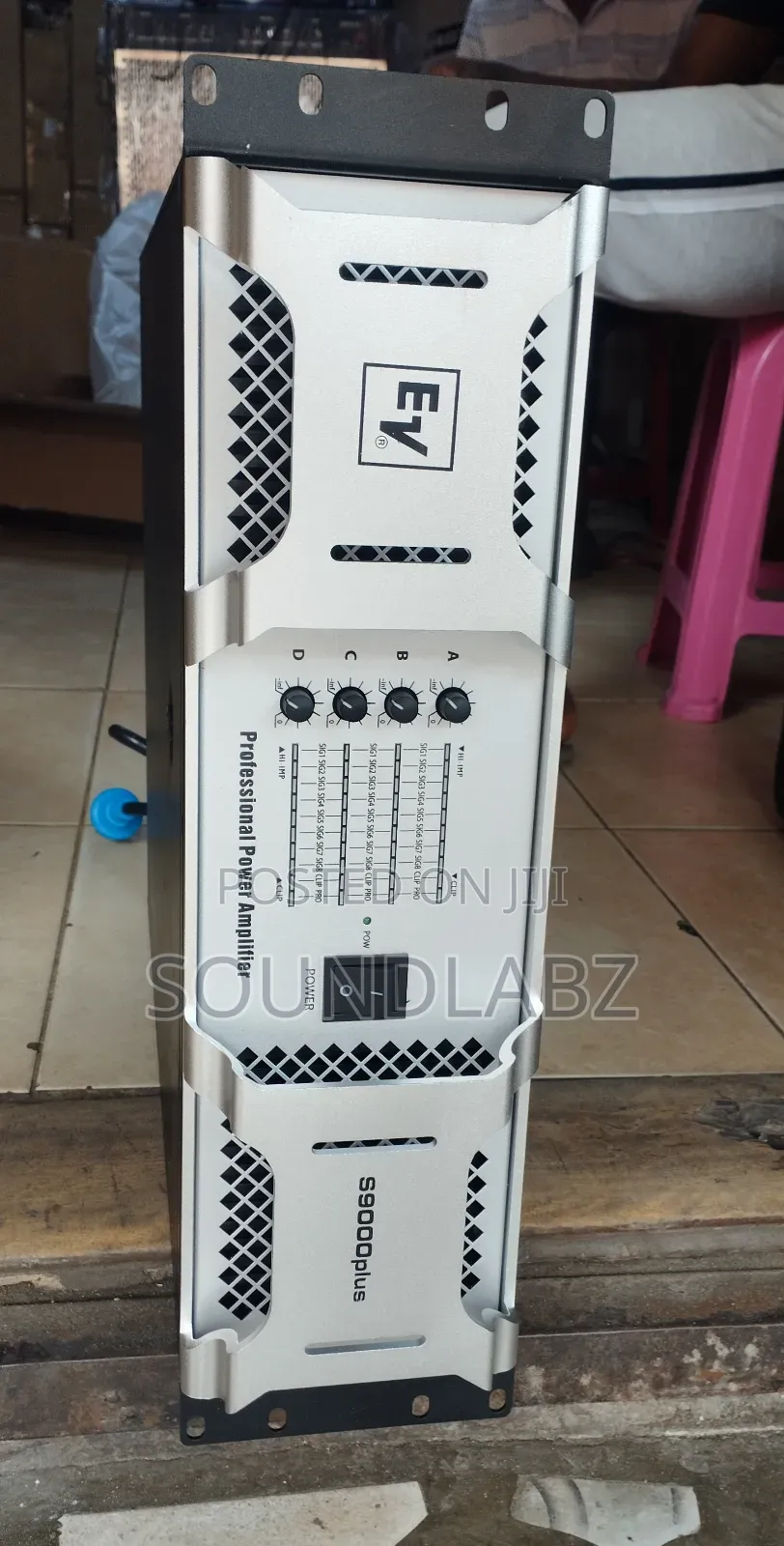 Electro-voice Ev S9000 4-channel Amplifier