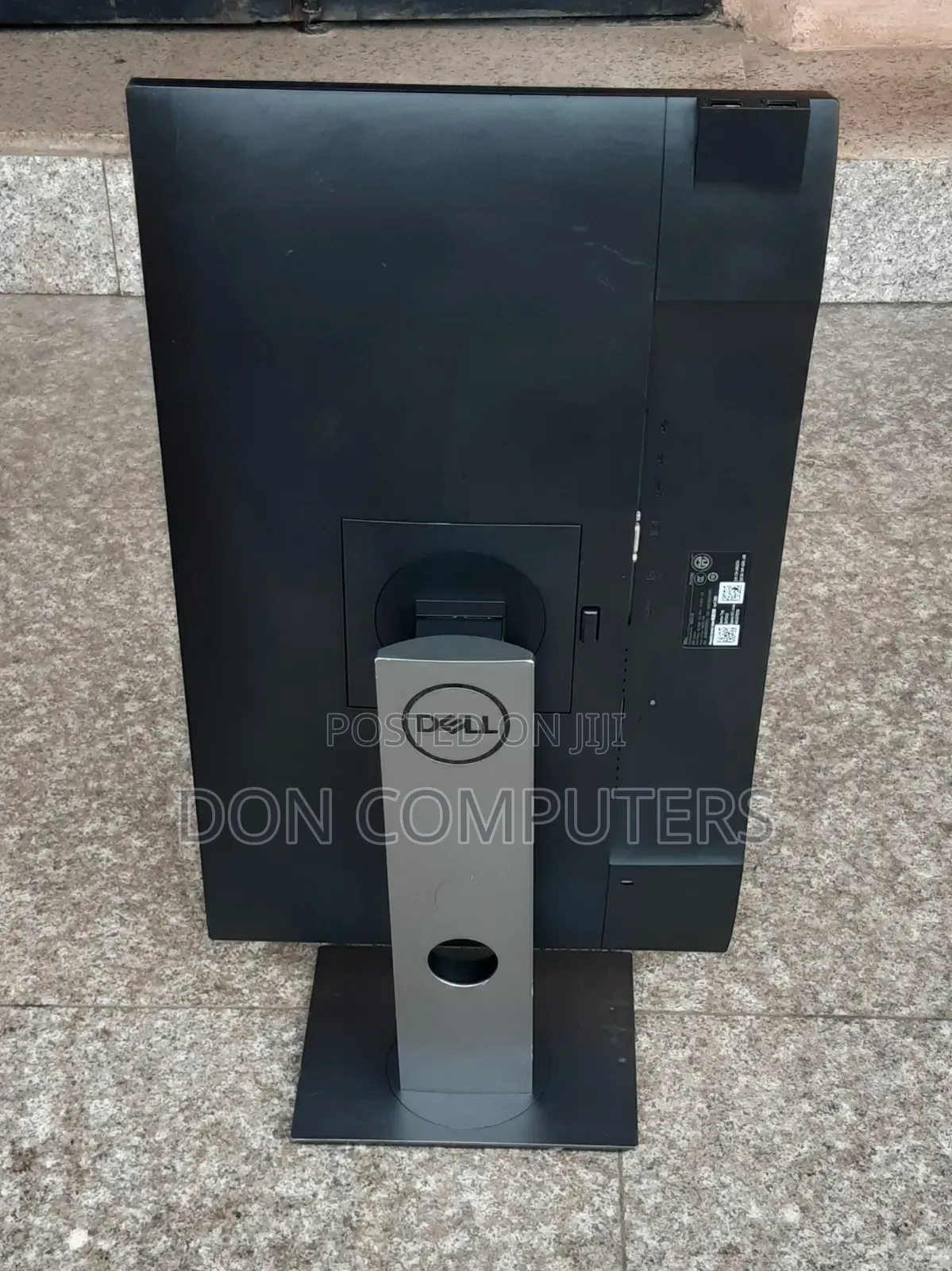 Dell 24 Inches IPS Edgeless Monitor