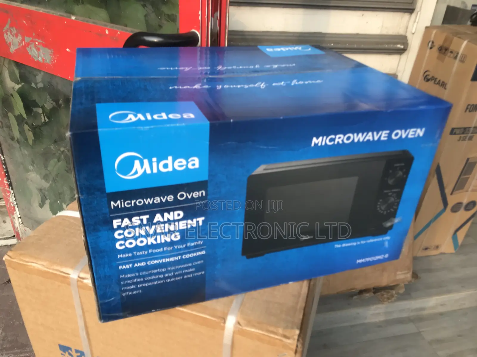 Highly Safely MIDEA-20LTR-MICROWAVE-SOLO-MM7P012MZ-B BLACK