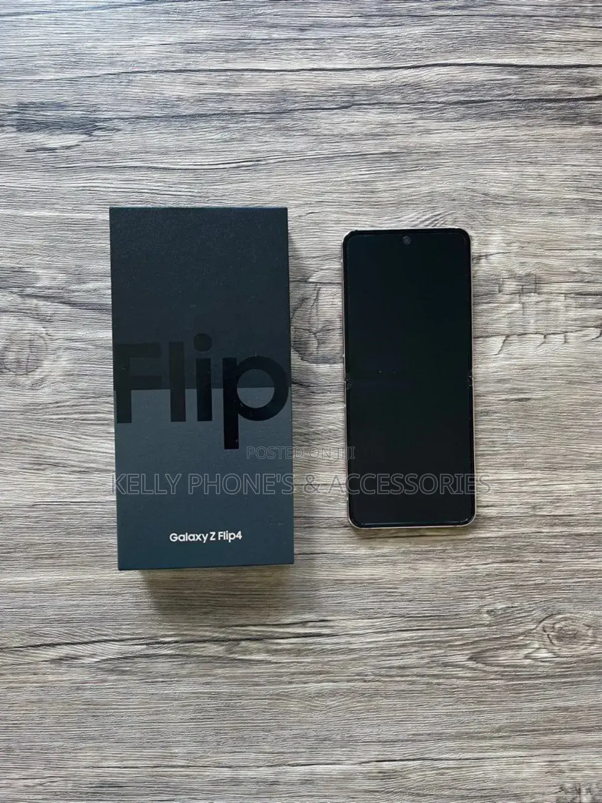 New Samsung Galaxy Z Flip4 512 GB Black