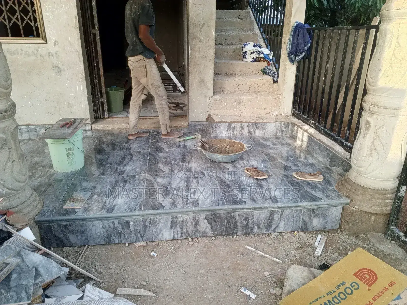 Tiling Masters (ALEX)
