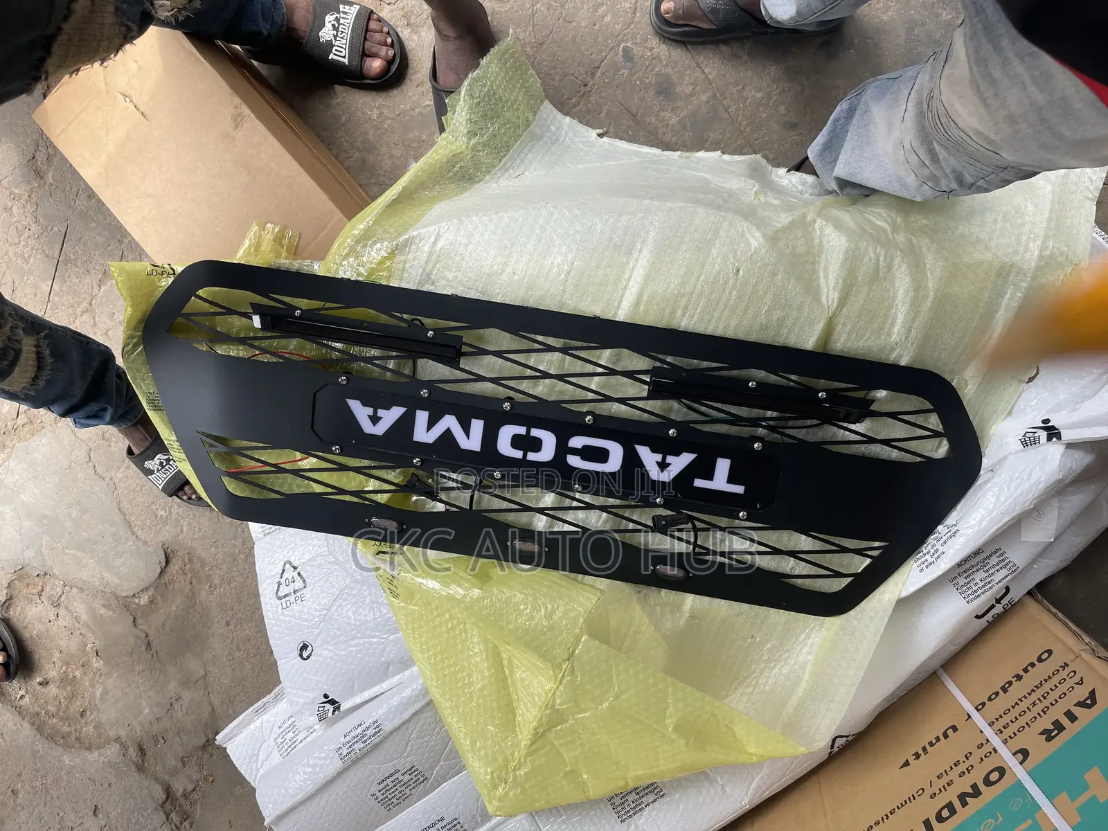 Tacoma 2017 to 2020 Front Grille LED