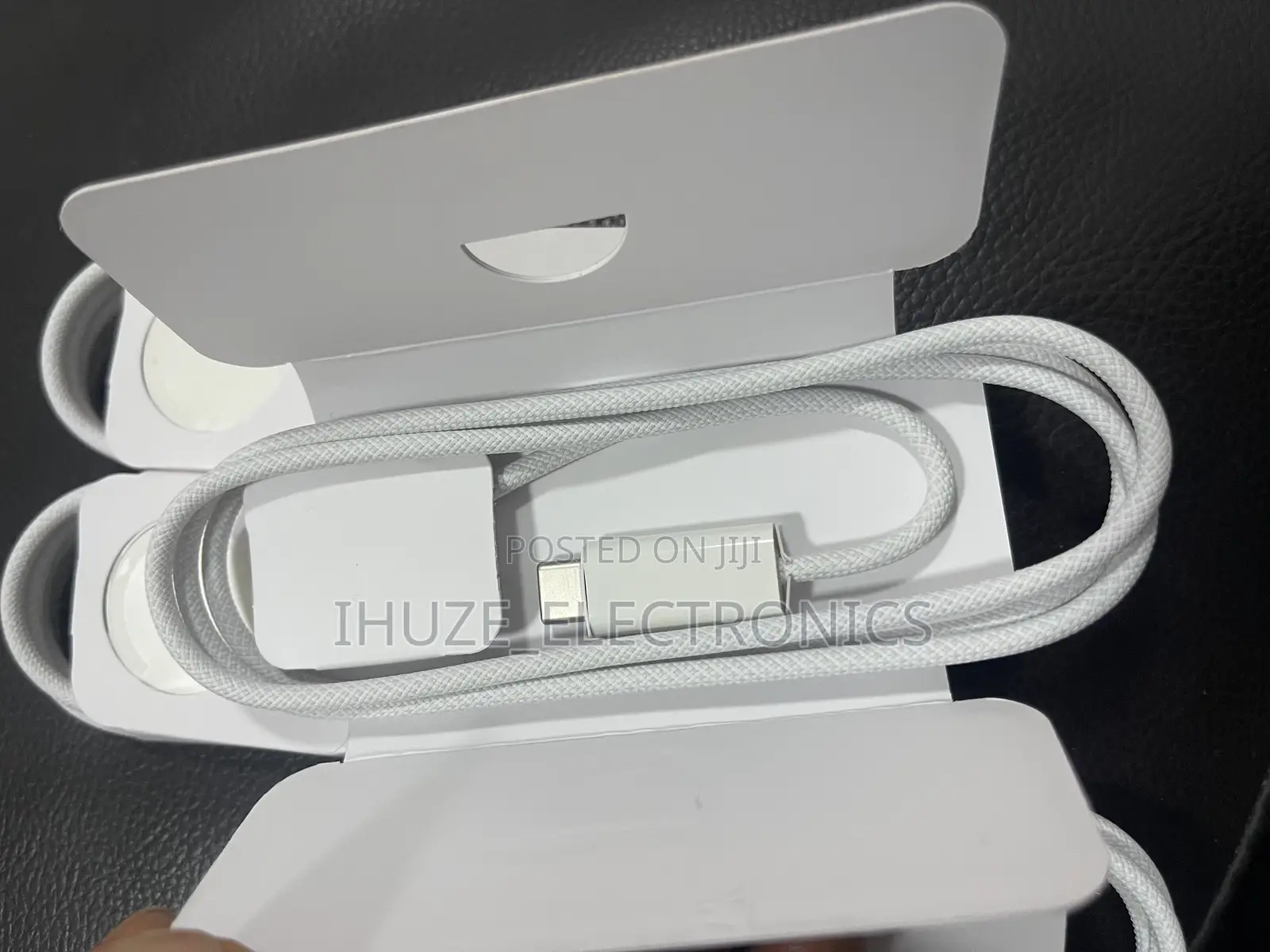 Apple Watch Magnetic Fast Charger to USB-C Cable (1 M)