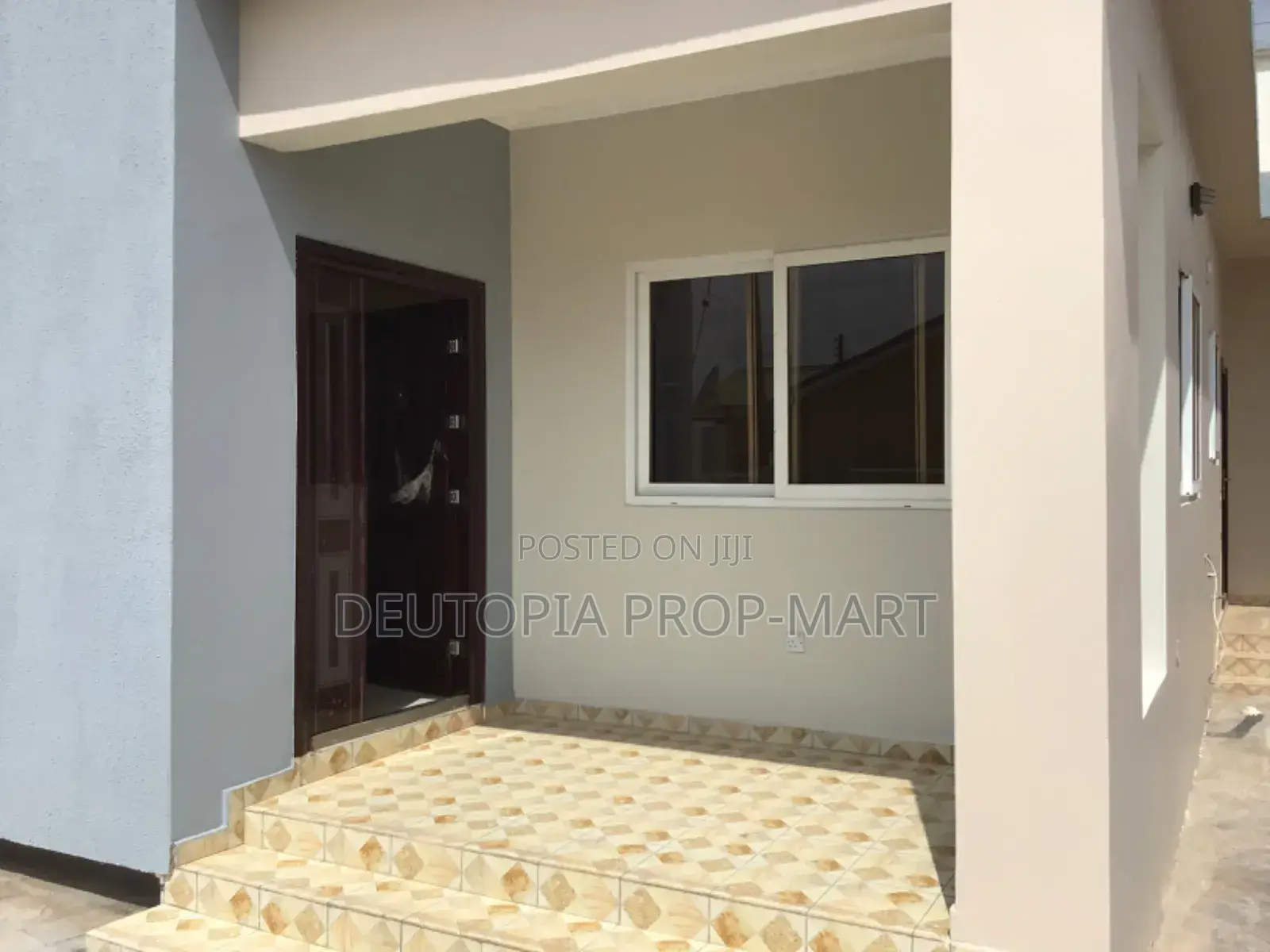 3bdrm House in Devtraco, Tema Metropolitan for rent