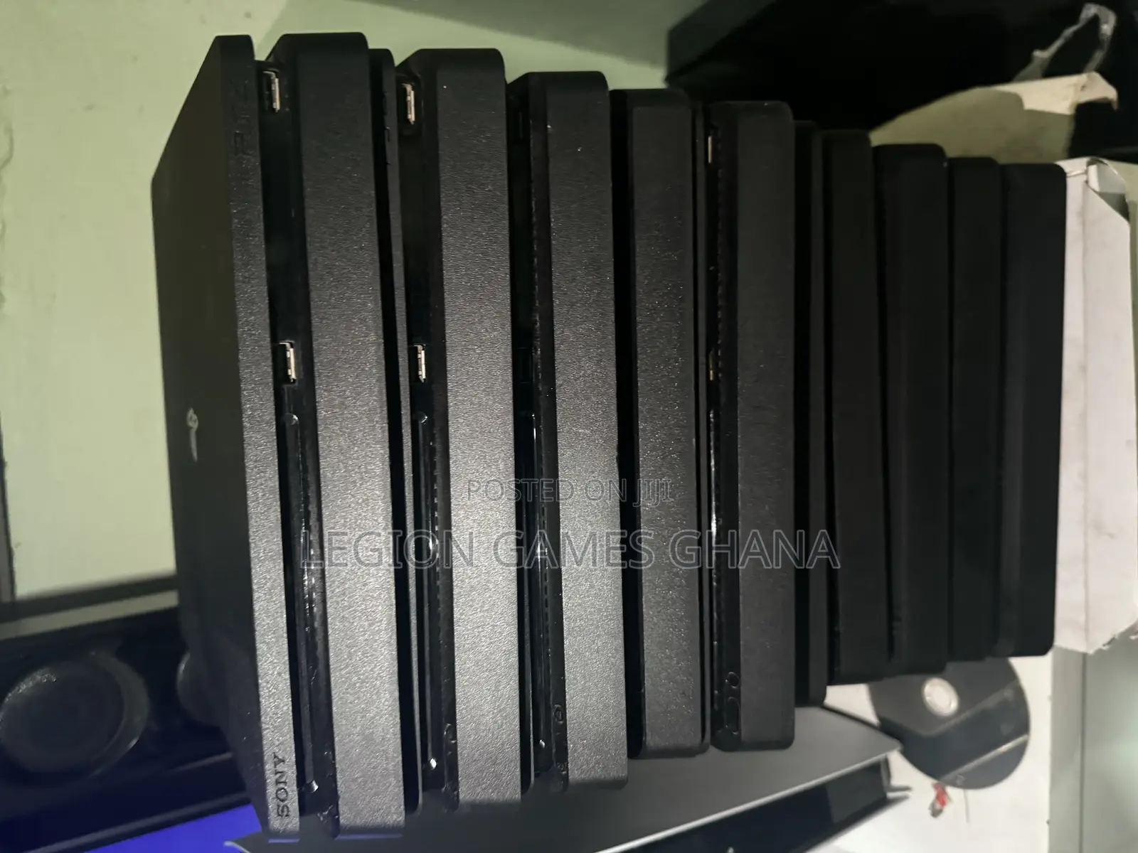 Playstation 4 Slim