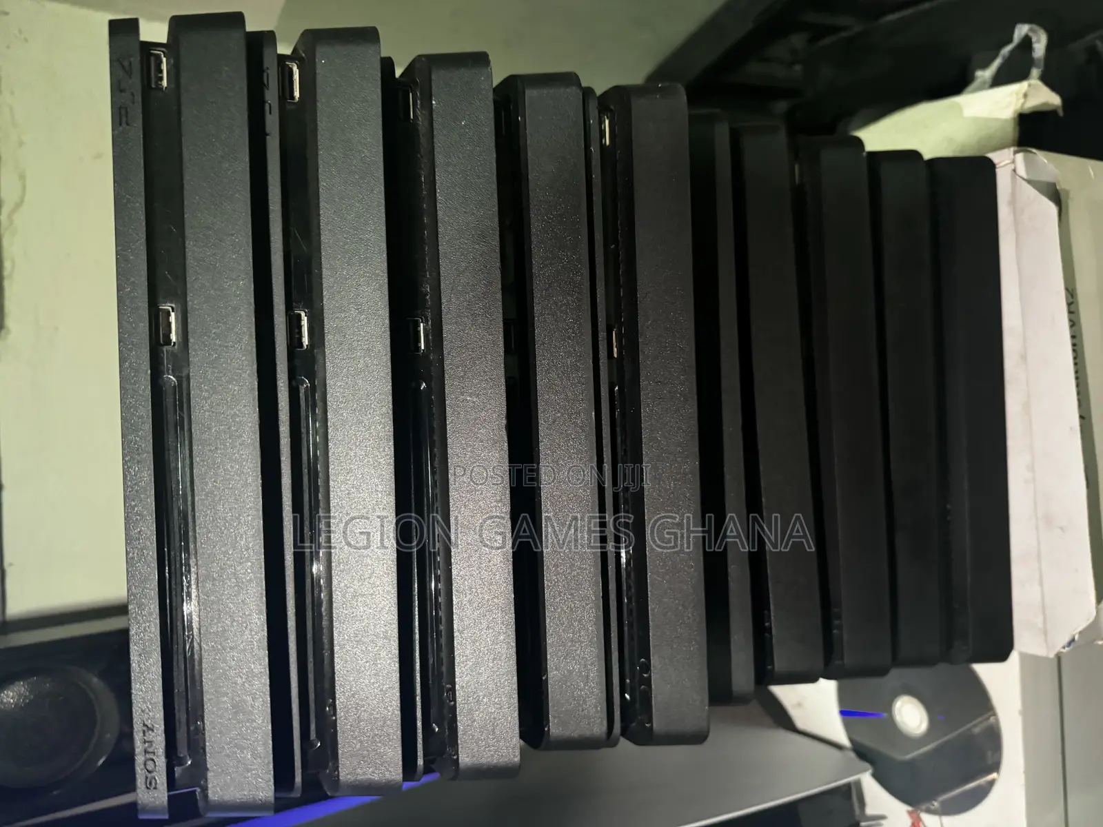 Playstation 4 Slim