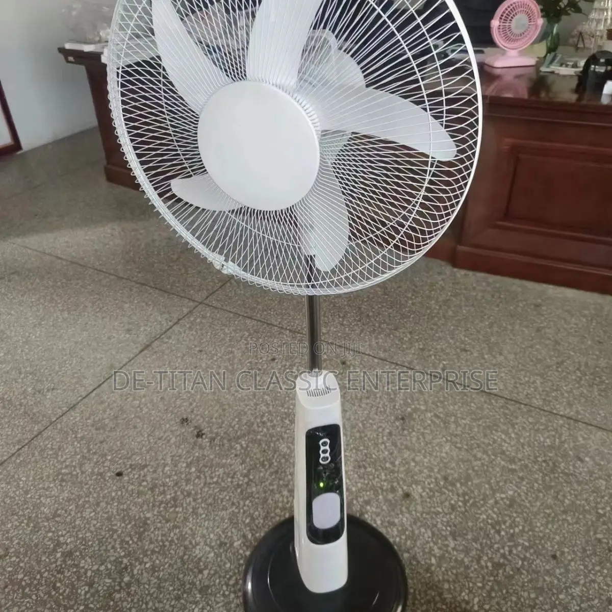 Rechargeable Electric/Solar Fan With Solar Panel-16"