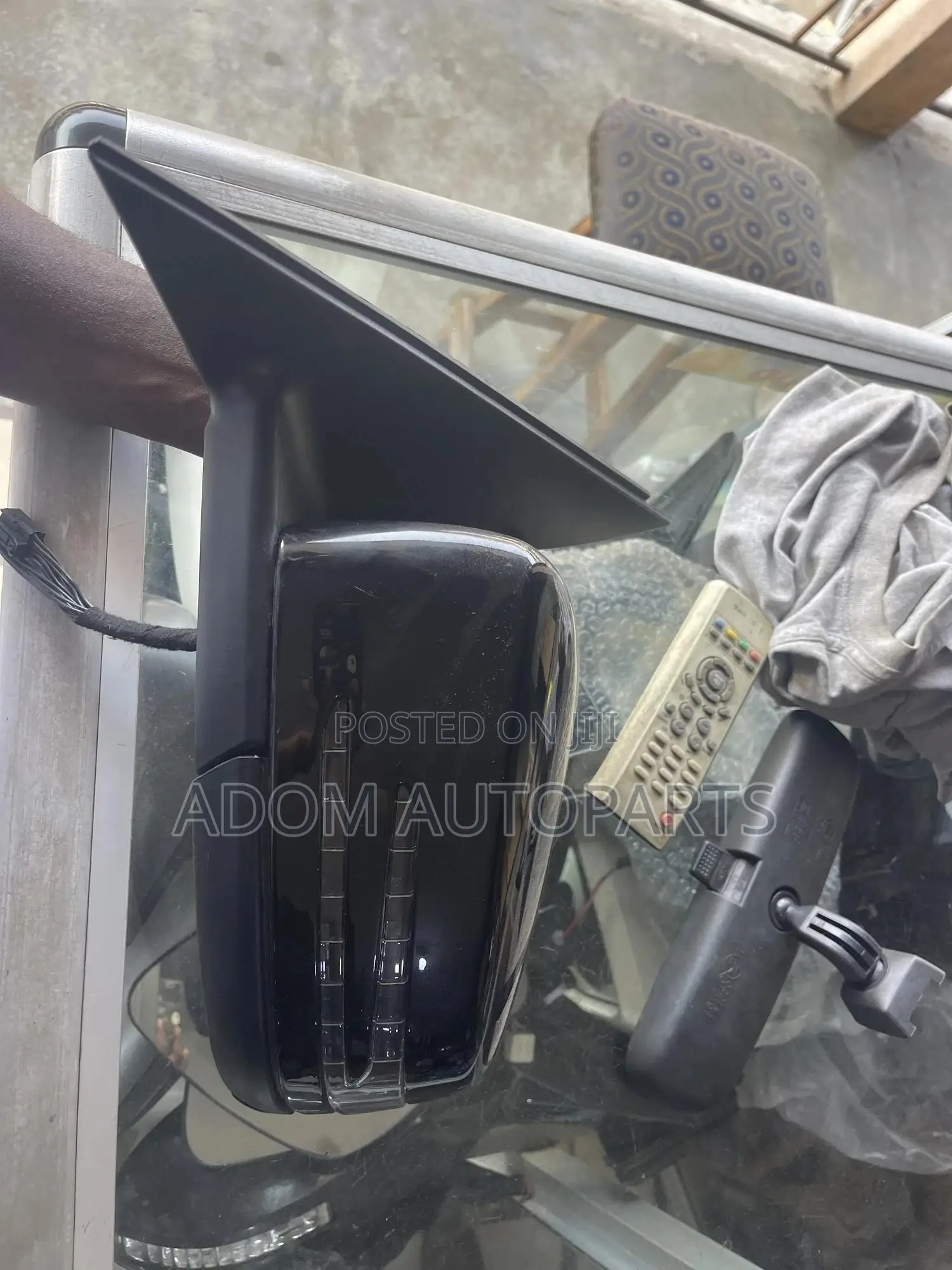 Mercedes Benz C250 Side Driving Mirror