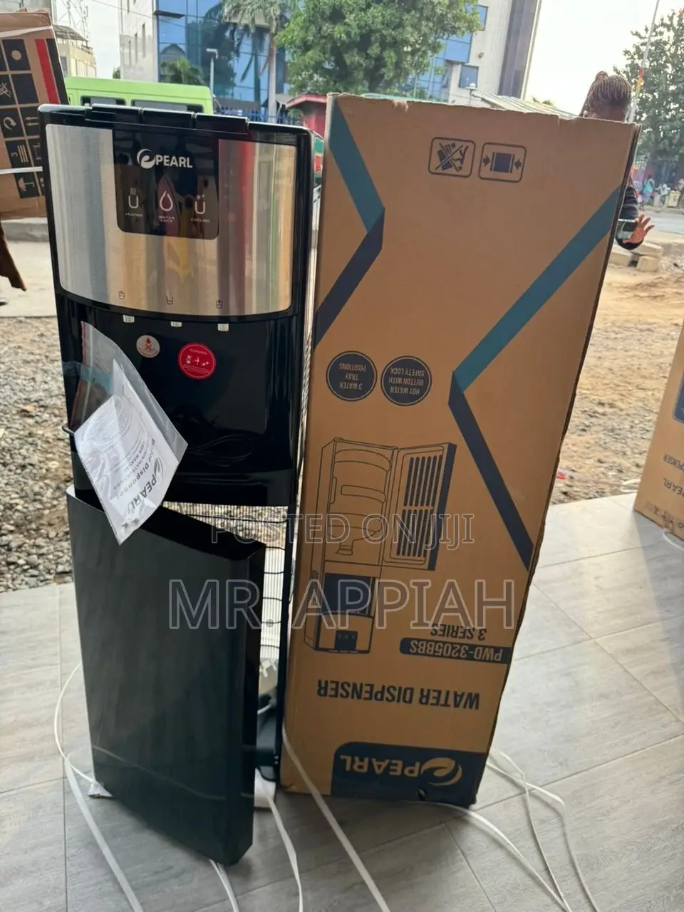 Brand New Pearl PWD —3205 3 Tray Water Dispenser(Black)