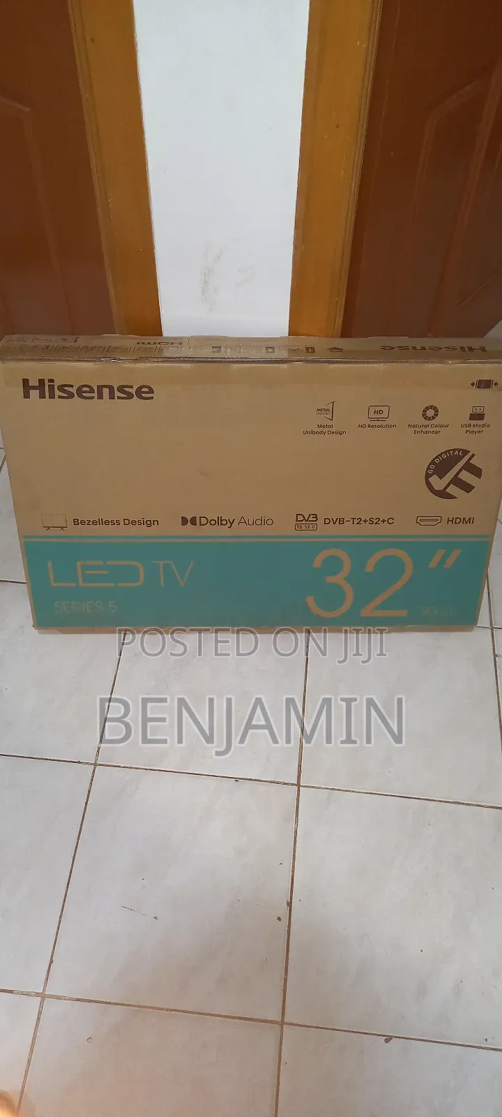 Hisense 32" Digital Satellite Tv