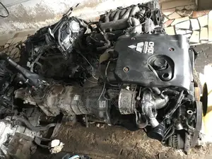 Mistibushi Vodafone L200 2014 Complete Engine